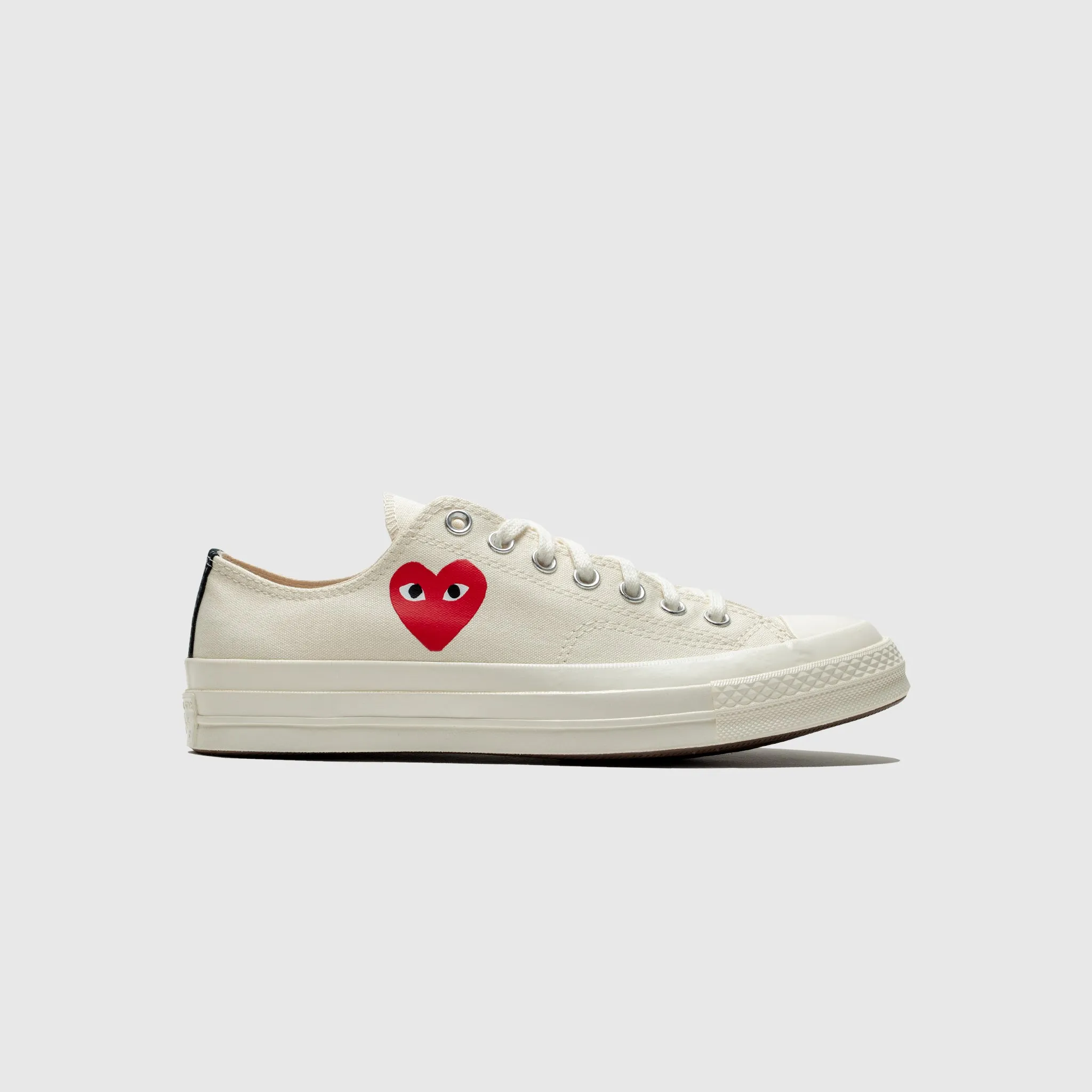 CHUCK TAYLOR ALL-STAR '70 LOW "MILK SINGLE HEART" Training