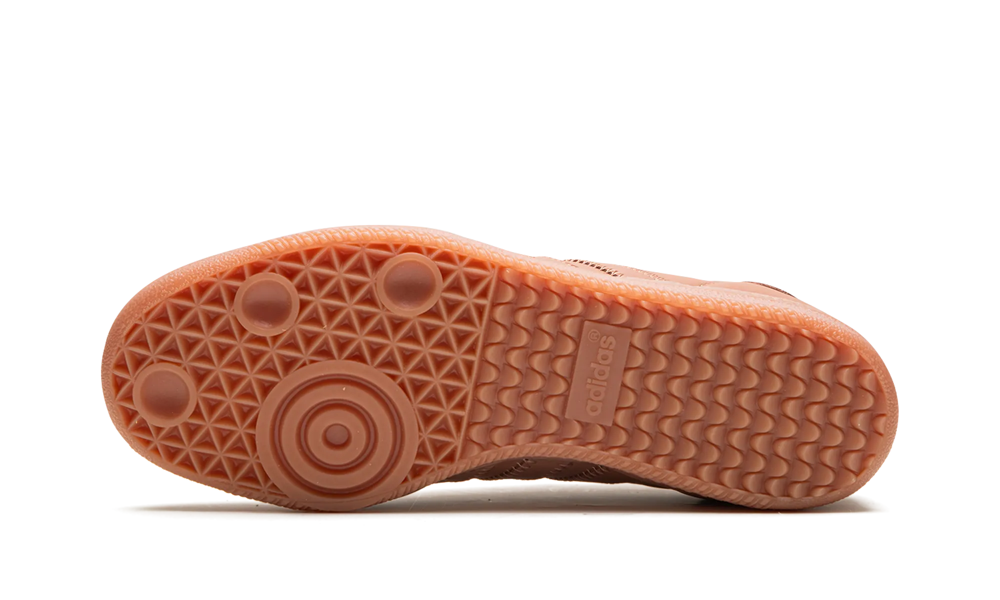 Humanrace Samba "Pharrell Williams - Terracotta" Look Walk Minimal Build