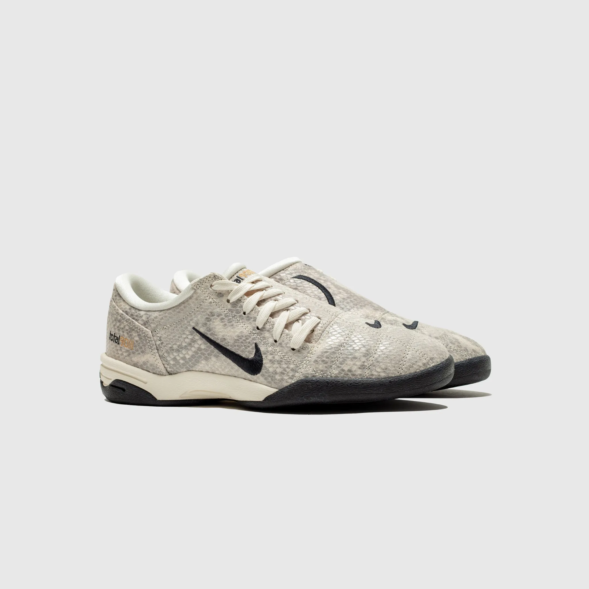 WMNS TOTAL 90 SE "PALE IVORY SNAKESKIN" Moisture wicking
