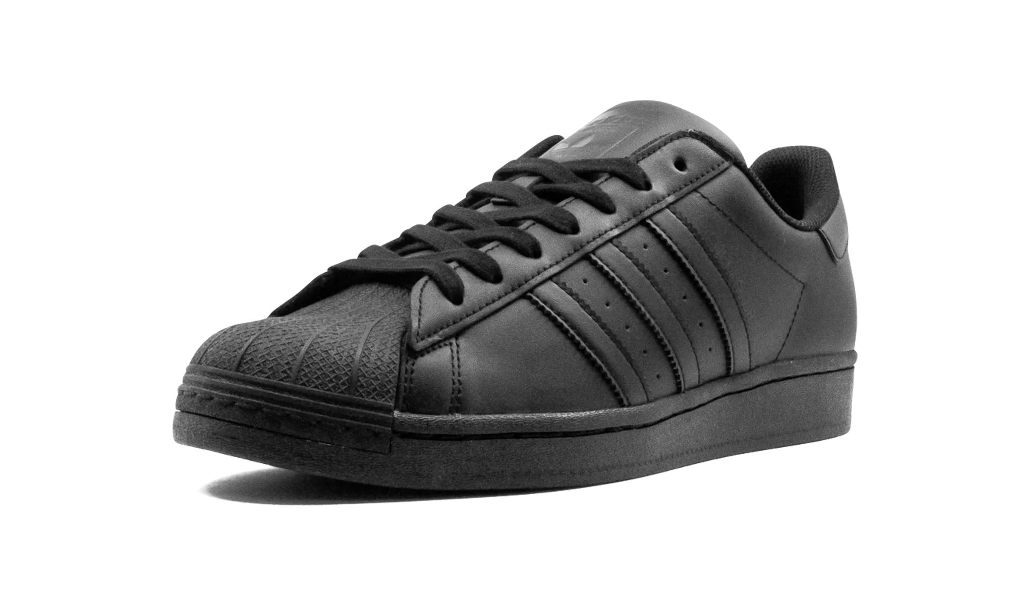Superstar "Triple Black" travel mode