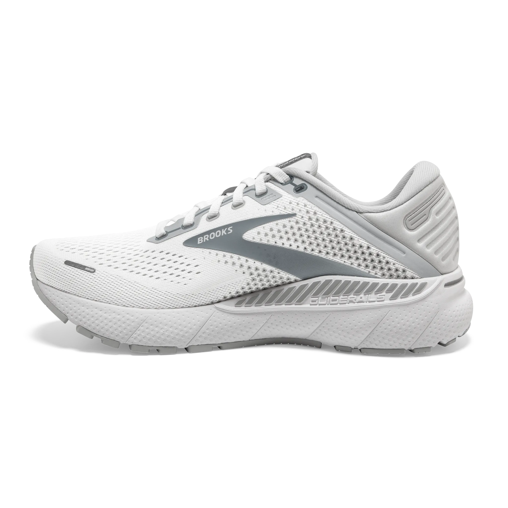 Women's Adrenaline GTS 22 running in oval tracks shoes