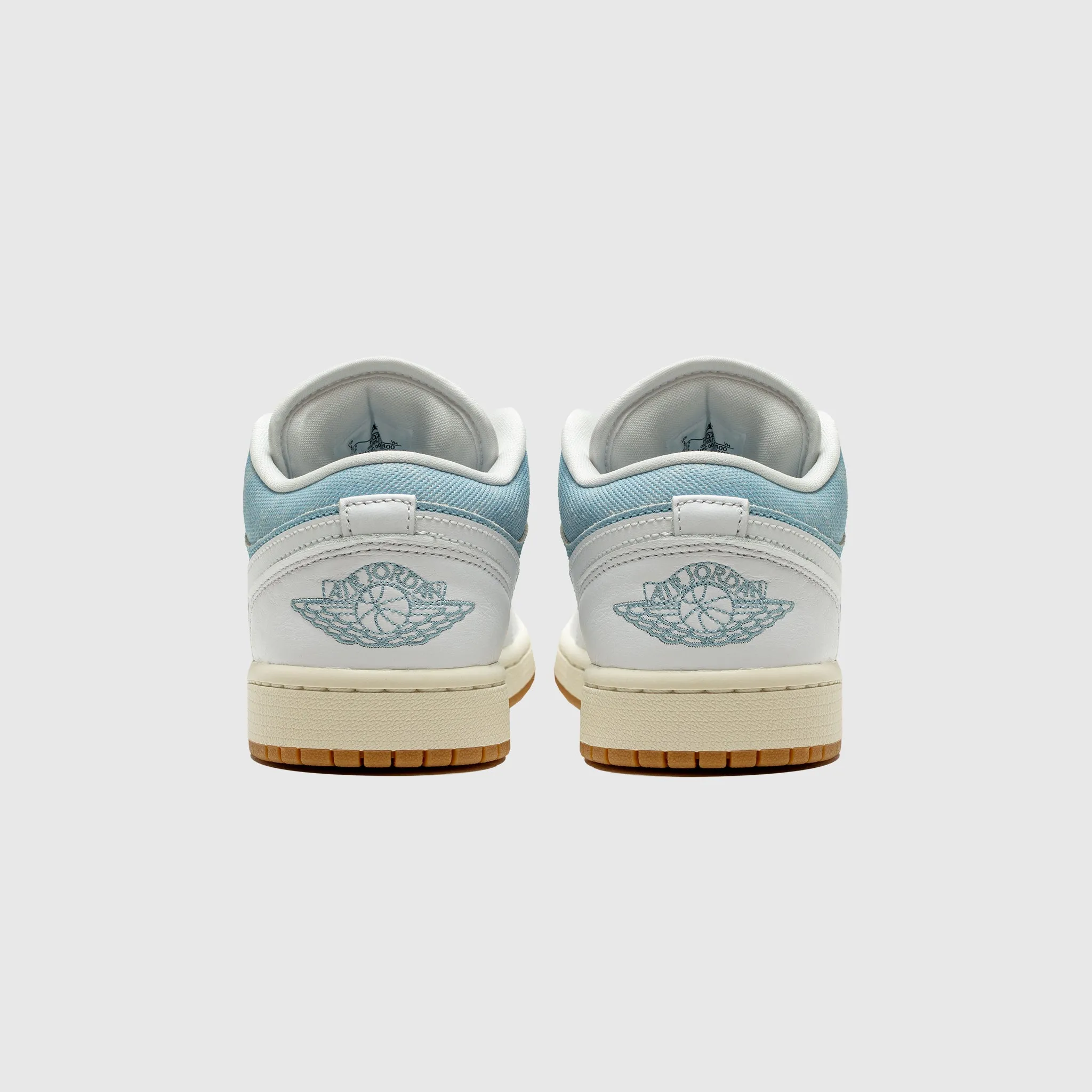 WMNS AIR JORDAN 1 LOW SE "WORN BLUE" Bright tone