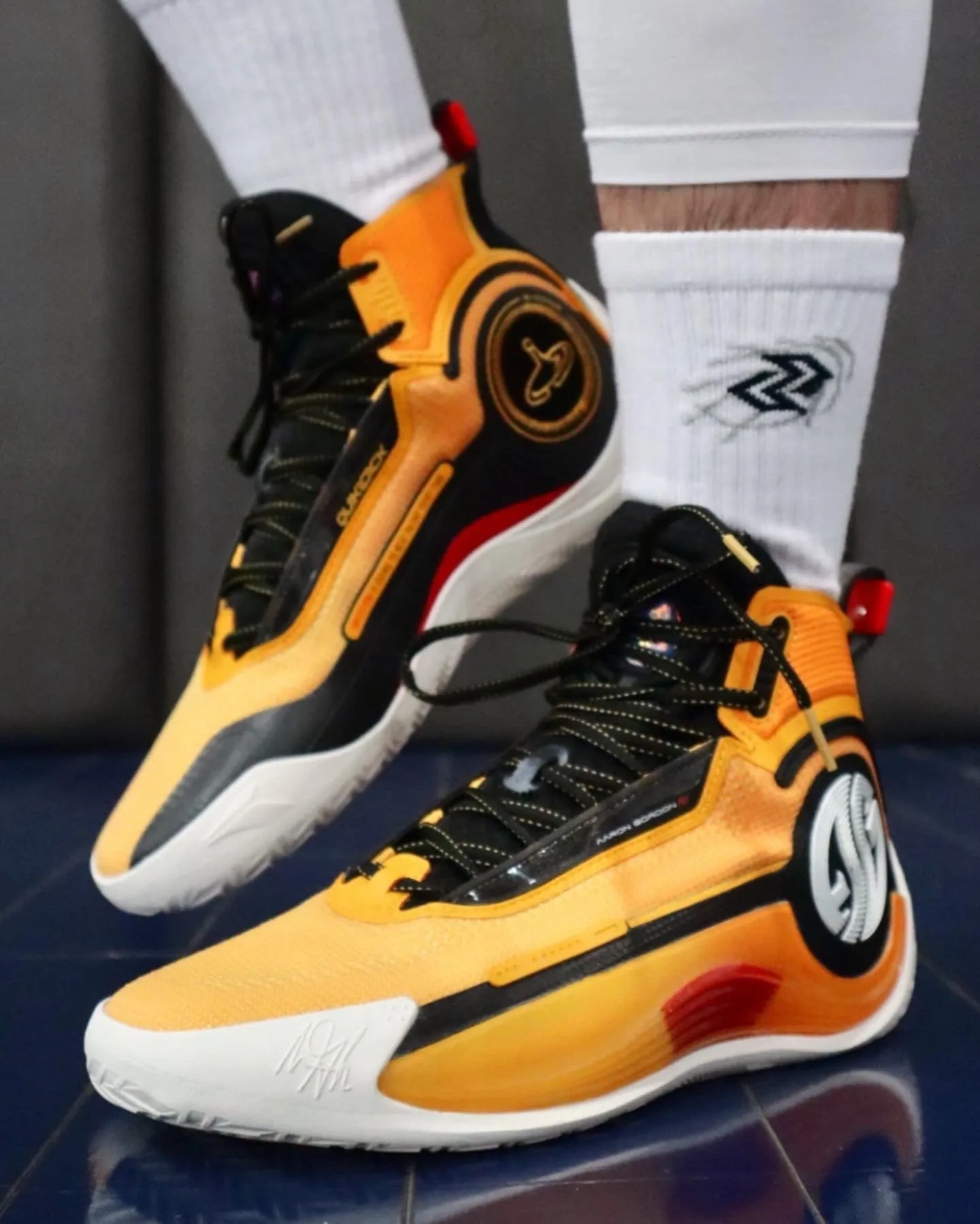 Summer Heat Heat Resistant Materials 361?? Aaron Gordon AG4 Soar - Be Water