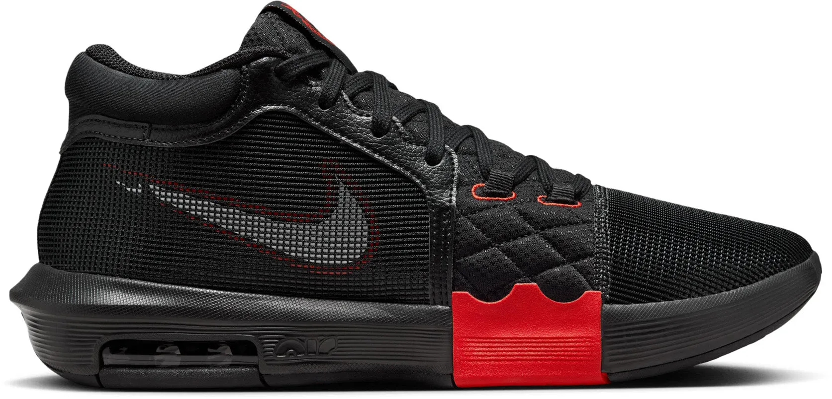 LeBron Witness 8 Men's Basketball Shoes Flexibility