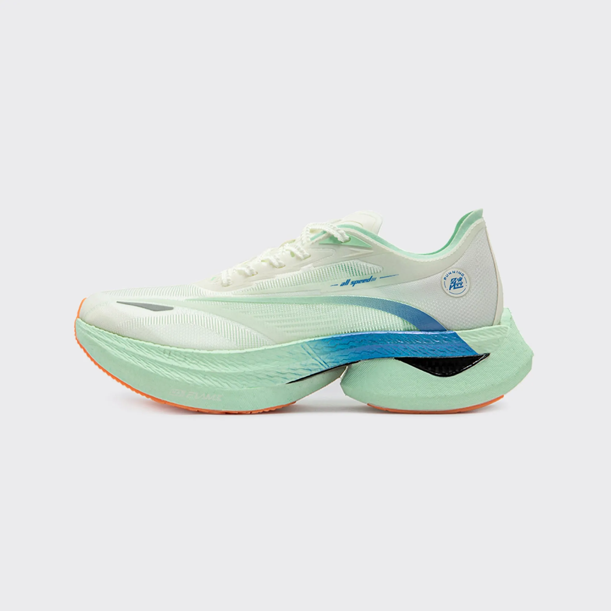 running in forest shoes Furious 1.5 "Breeze"