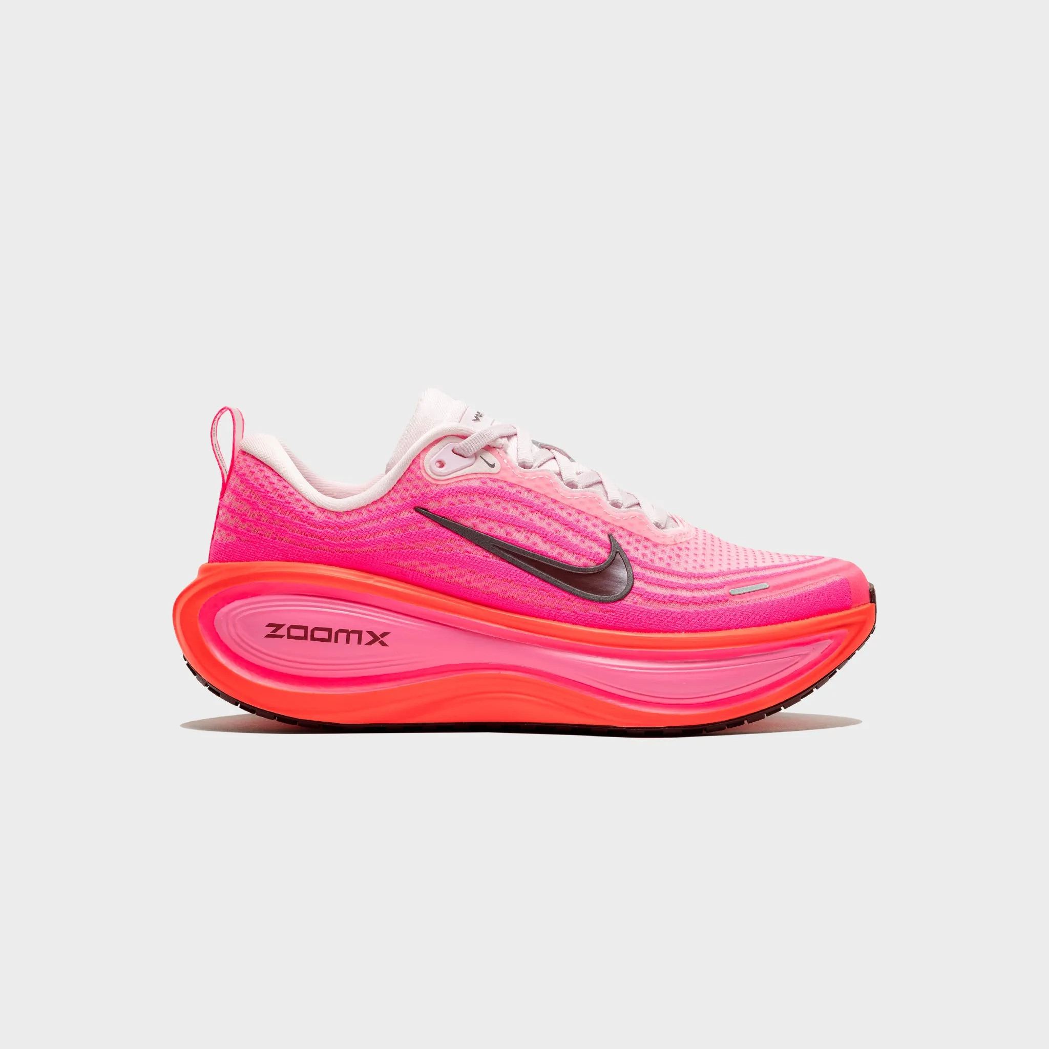 WMNS VOMERO PLUS "HYPER PINK" Pastel tone