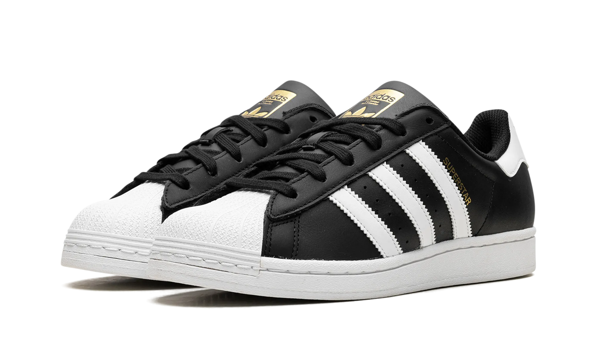 Ultra Breathable Family Run Superstar "Core Black Cloud White"