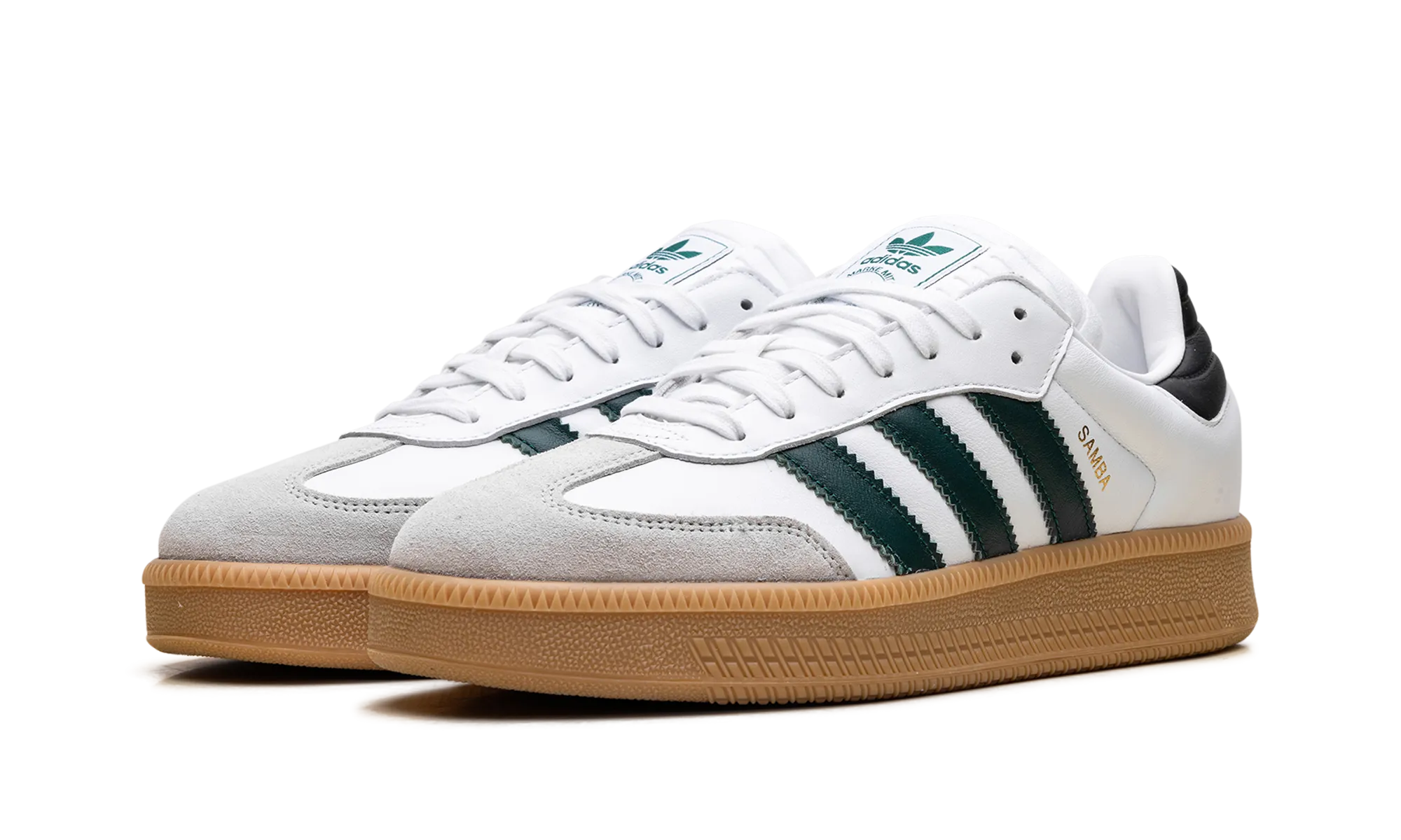 Samba XLG "Cloud White Collegiate Green" Weekend Outfit