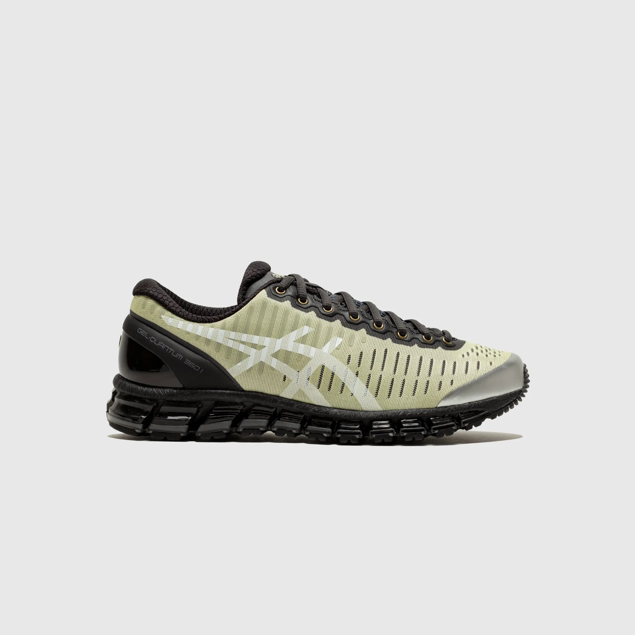 GEL-QUANTUM 360 X ABOVE THE CLOUDS Bunion Friendly Structure London Cool