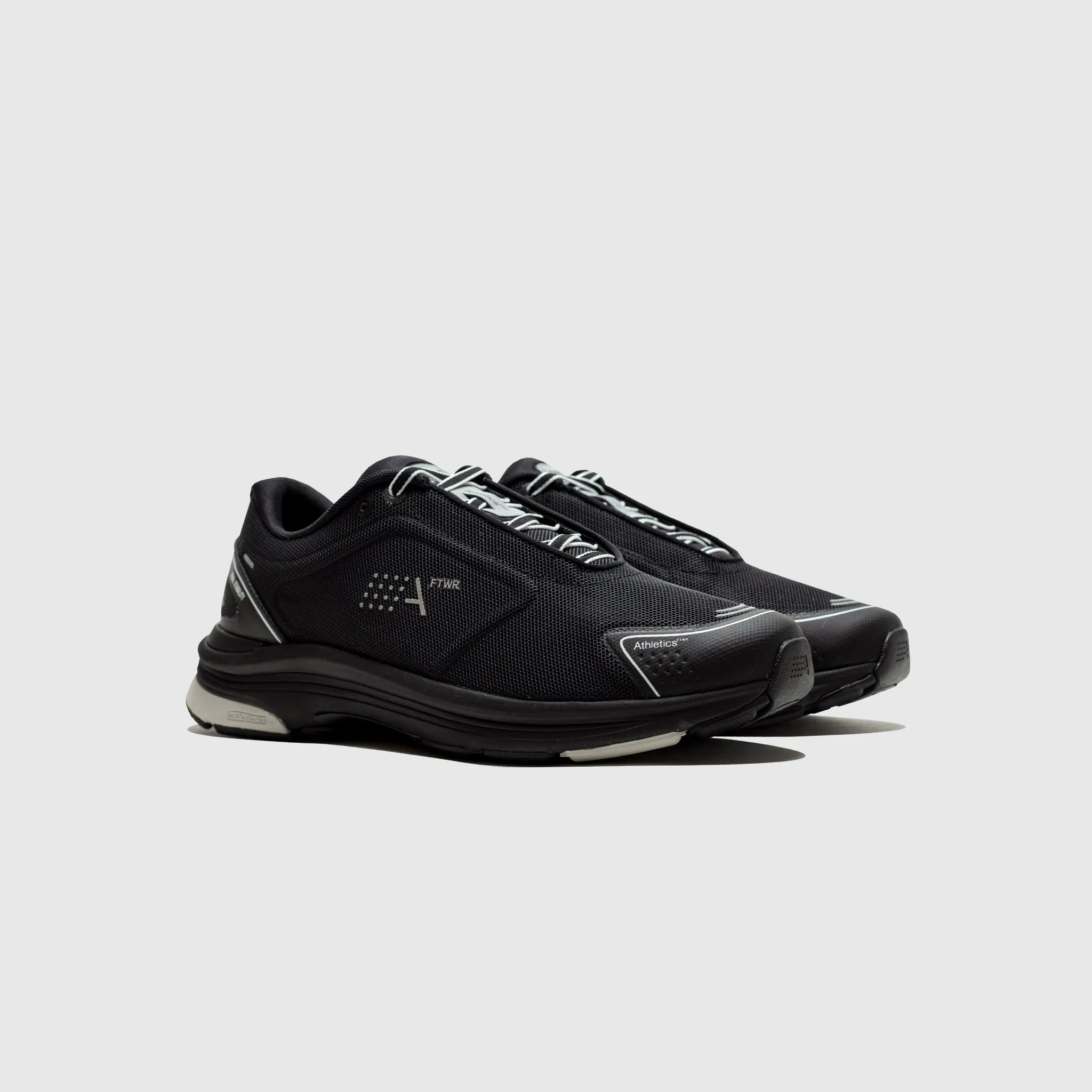 ONE REMASTERED Comfort Wedge Reinforced Seams