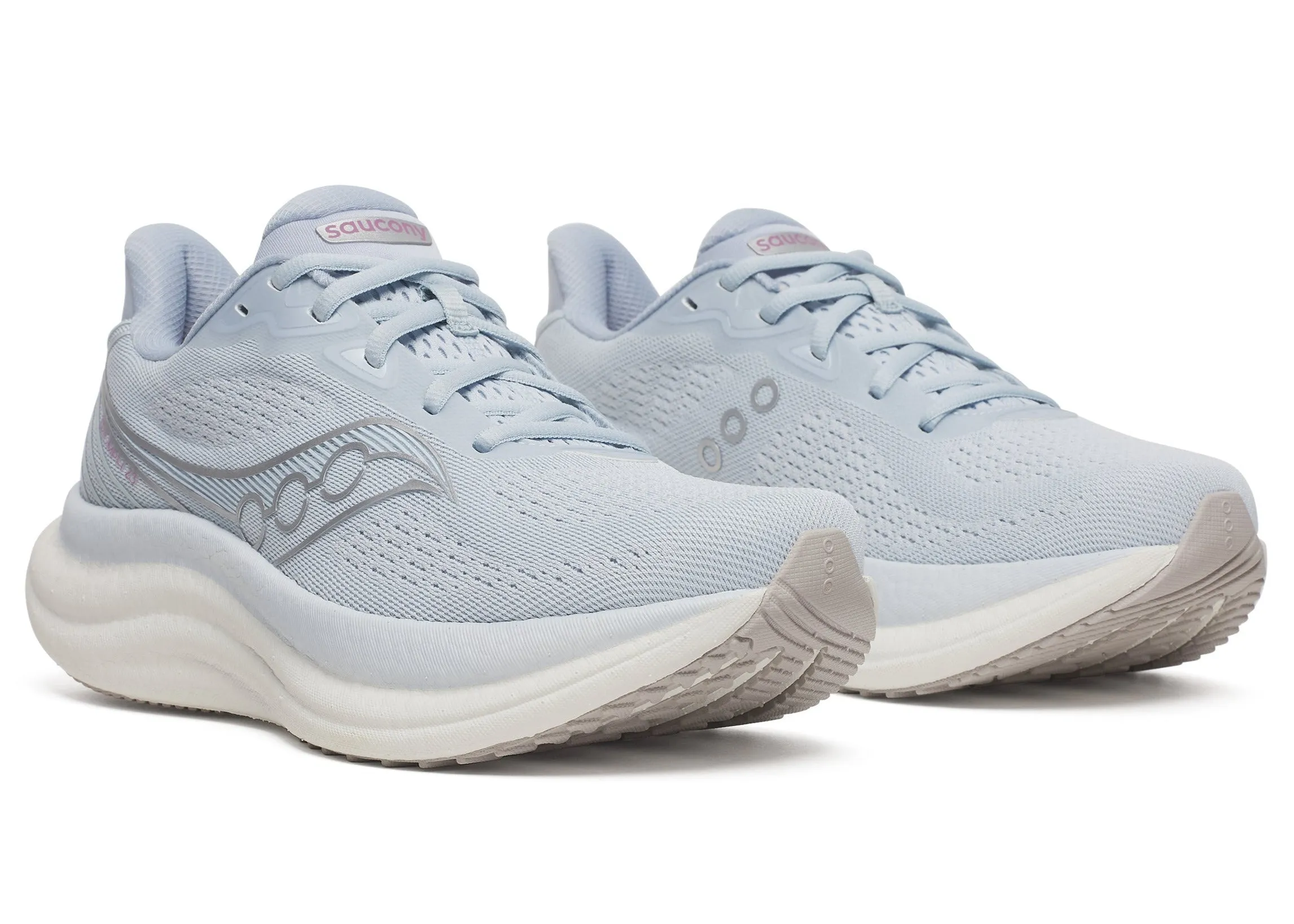 Saucony Women's Triumph (Wide) 23 running with a heart rate monitor Motion Control Midsole