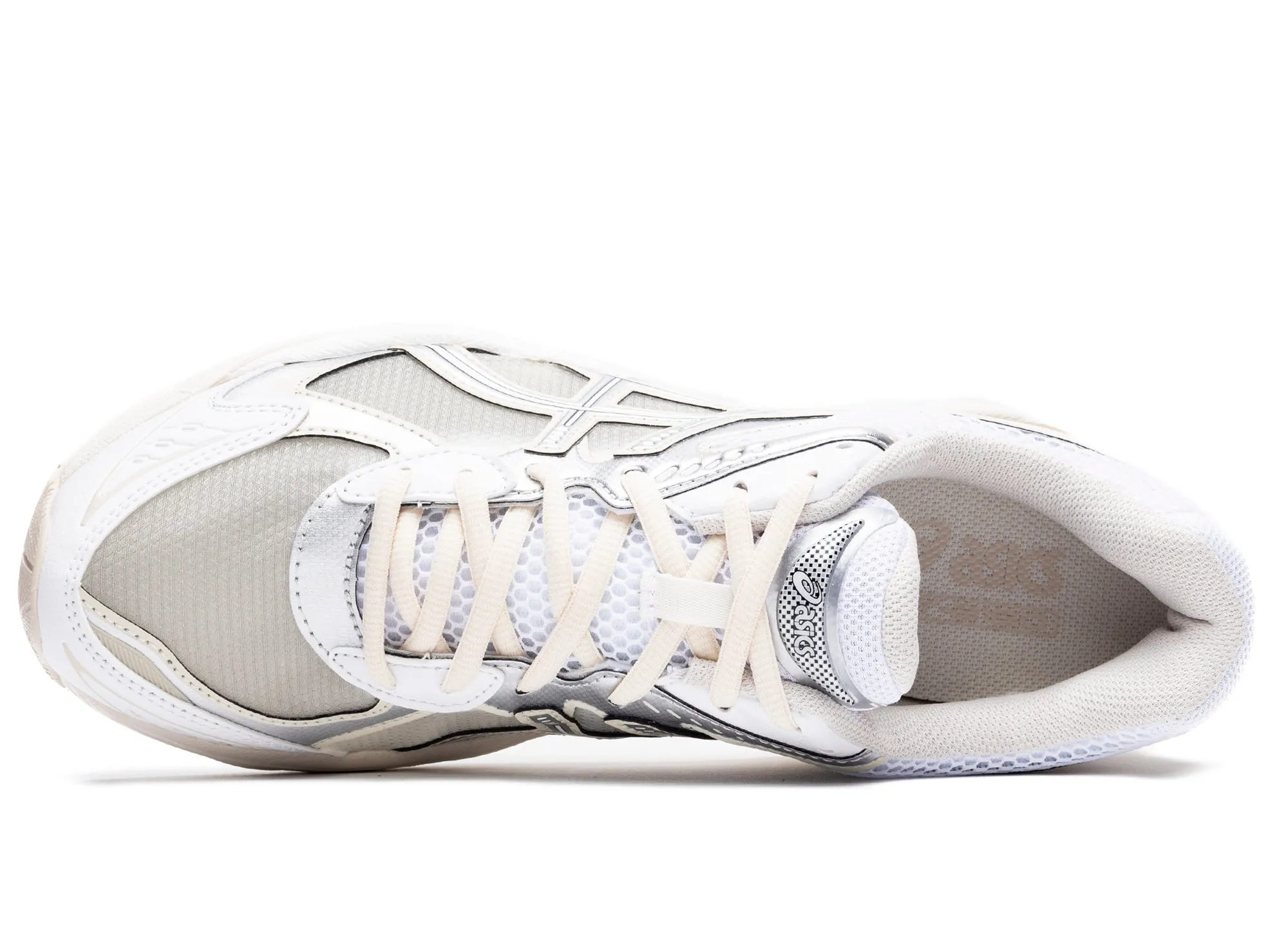 Unbeatable value adventure - themed running gear Asics GT-2160  'Above the Clouds' in White