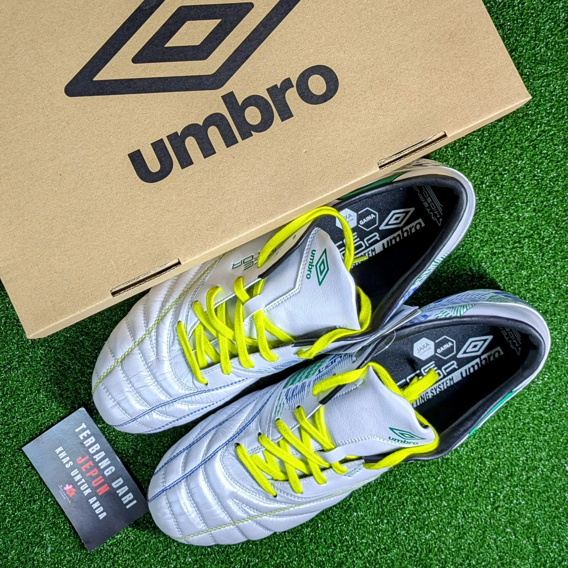 Elastic design Umbro Accerator f-lash HG(White/Green)