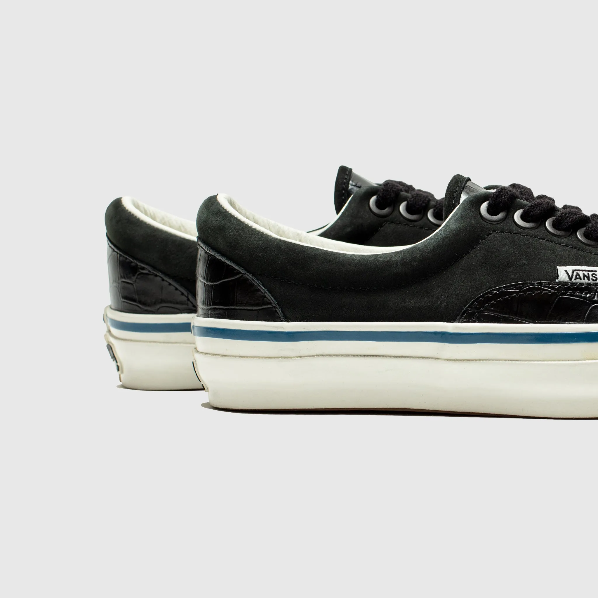 Ergonomic City Adventure OTW ERA 95 VIBRAM "CROC PATENT"