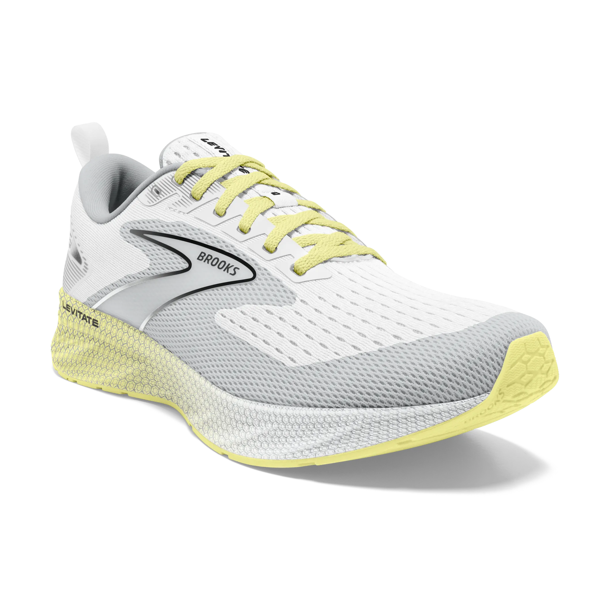 running with a foam midsole Women's Levitate 6