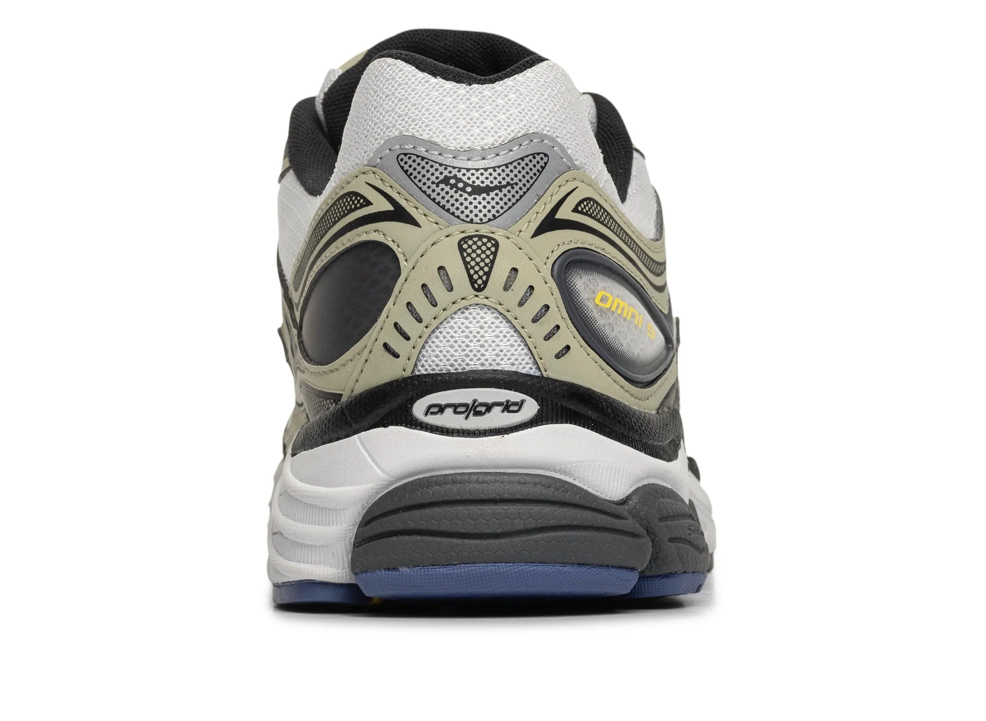 track equipment Saucony Progrid Omni 9