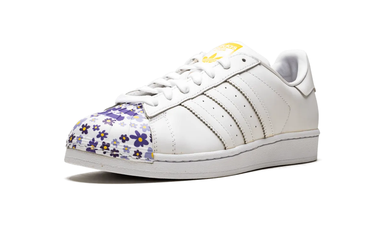 Superstar Pharrell SUPERSH Natural motion Harbor Stroll