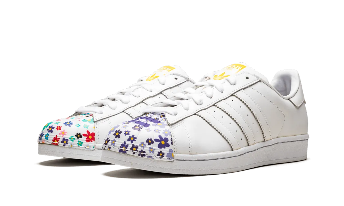 Superstar Pharrell SUPERSH Flexible Toe Box