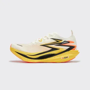 Flame 4 "Golden Streak" Exceptional experience sweat - management shoes