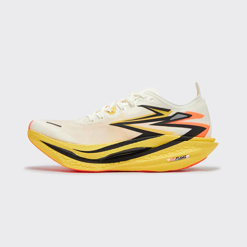 Ventilation Channel Tech mountain - specific shoes Flame 4 "Golden Streak"