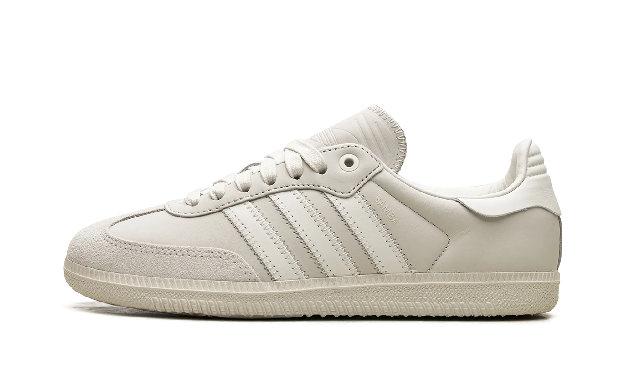 Samba "Pharrell Williams - Cloud White" Fashion-Ready Indoor Wear