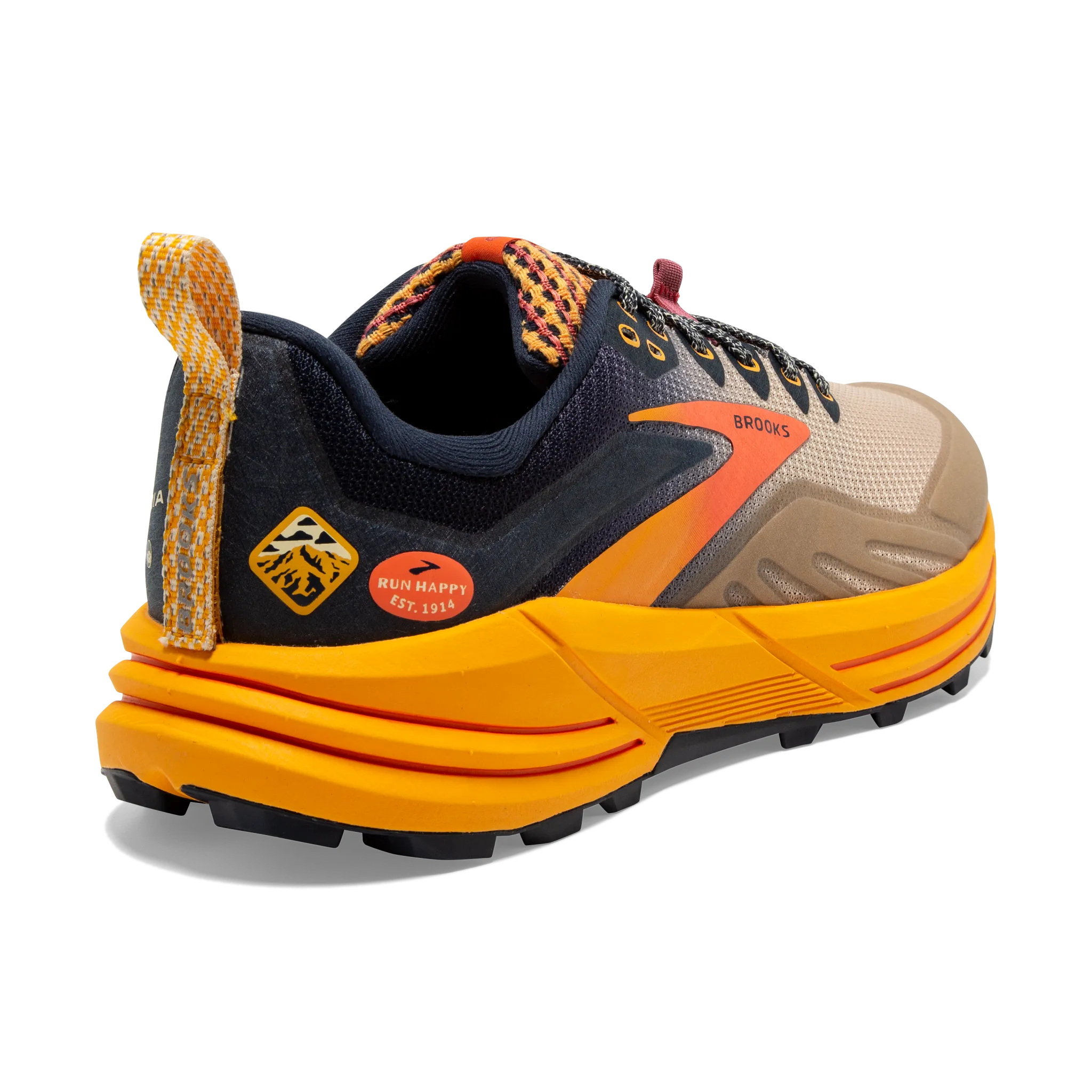 Women's Cascadia 16 odor - resistant upper shoes