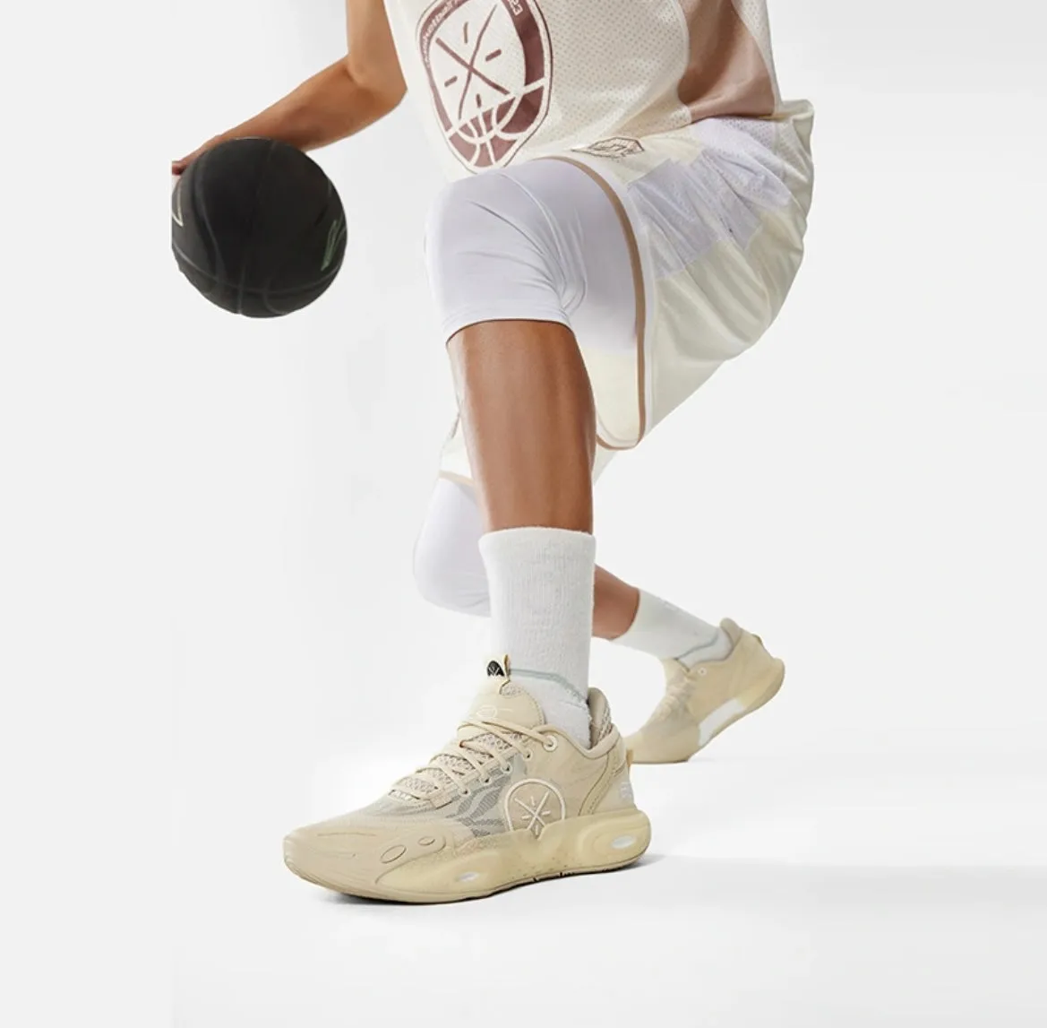 Hollow Structure Cushion Li-Ning Wade All City 12 - Light Brown