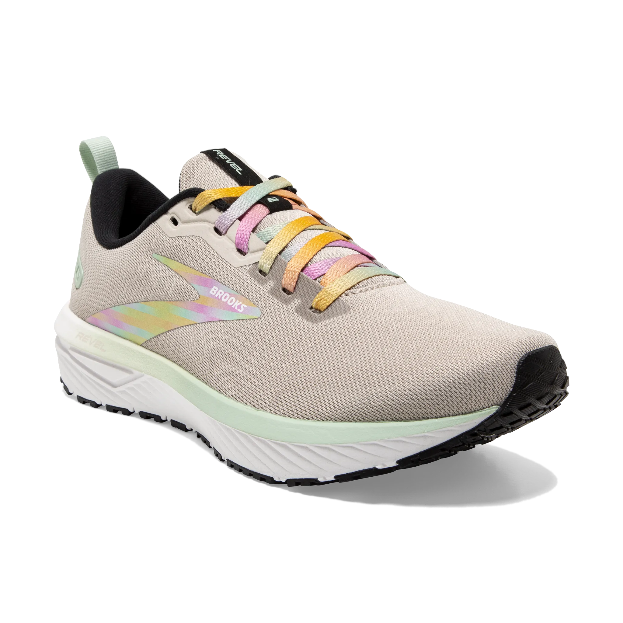 Comfortable fit Women's Revel 6