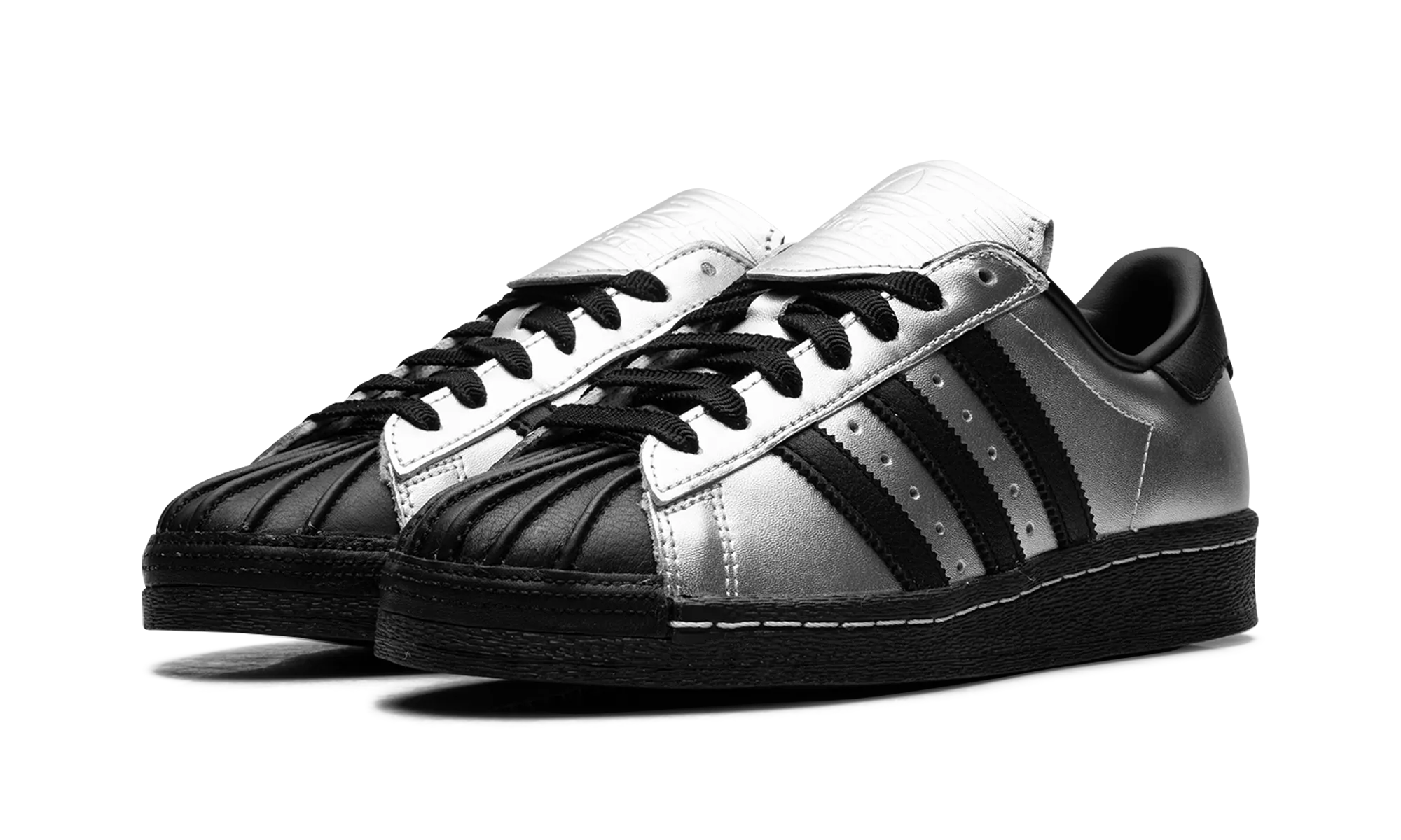 Meadow Run Superstar 82 WMNS "Metallic Silver Black"