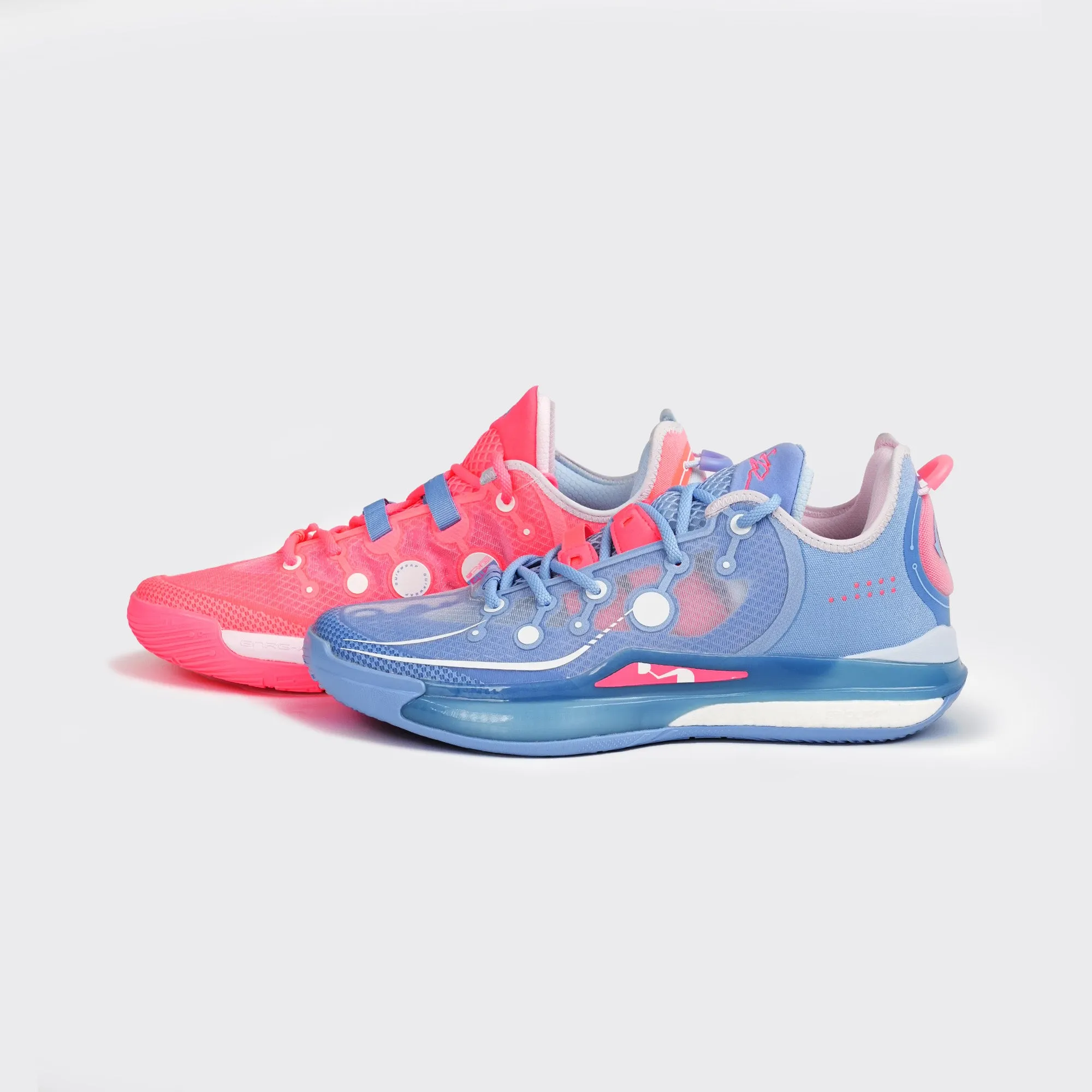 DVD 2 SE "Reverse" Sneakers Slip Resistant Low   Top Style