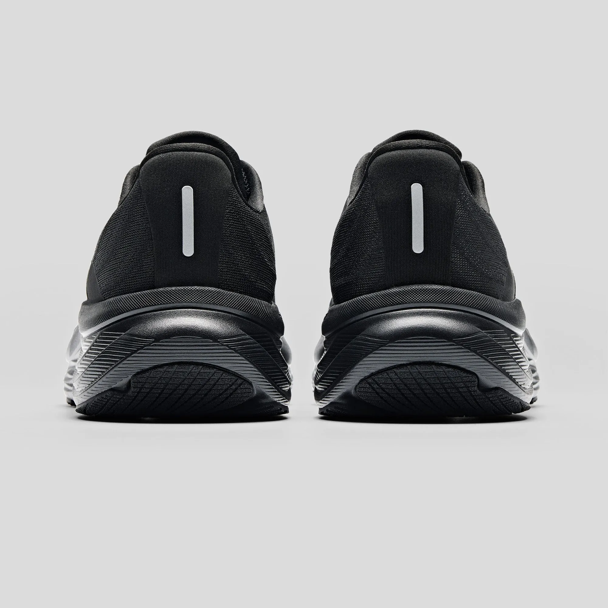 for adults disabled - athlete Men's ANTA PG7