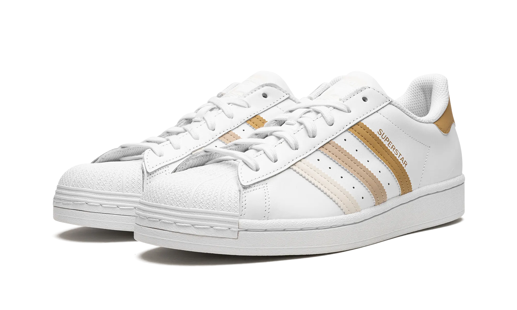 Easy Outfit Motion Tech Superstar
