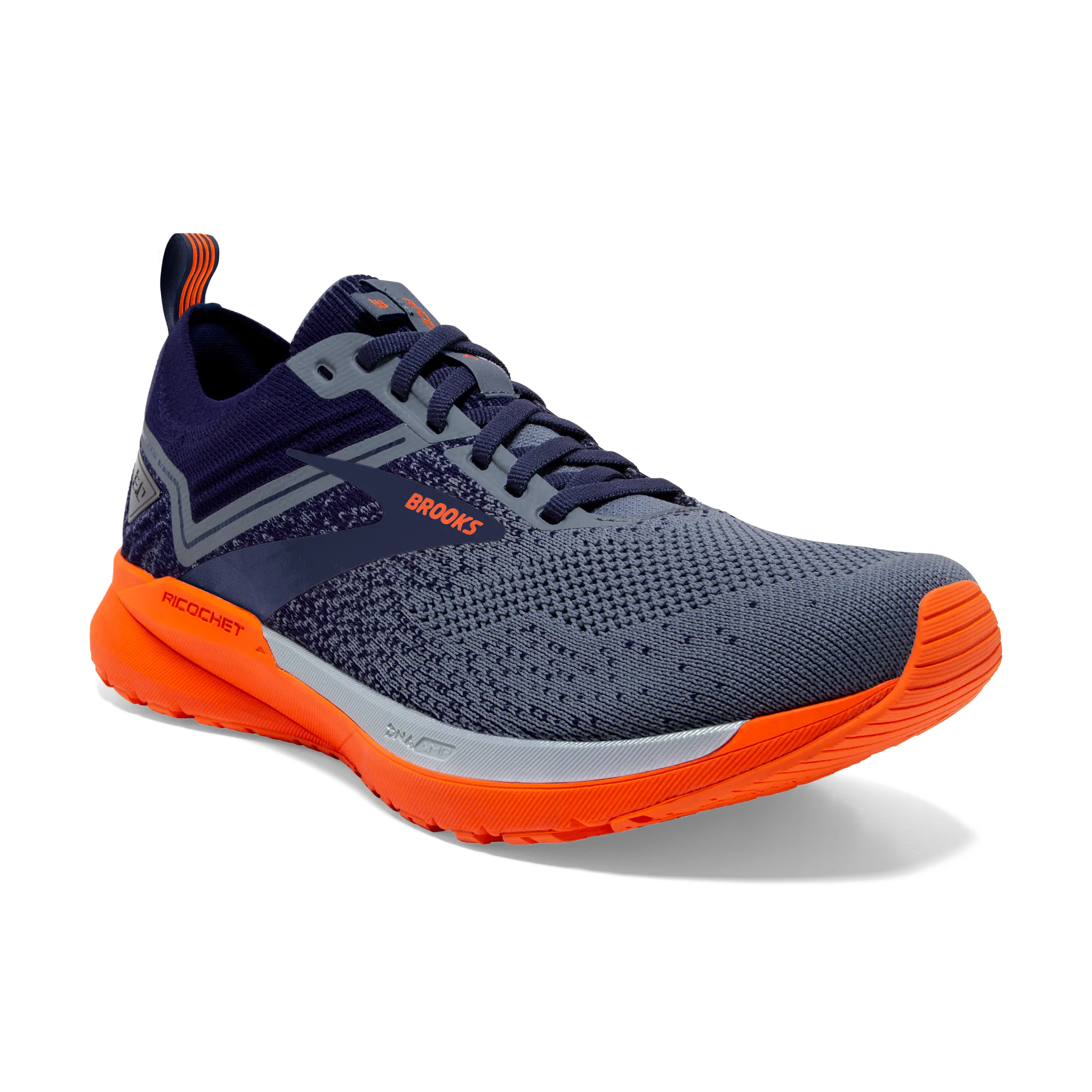 smooth - stride low - altitude running shoes Men's Ricochet 3