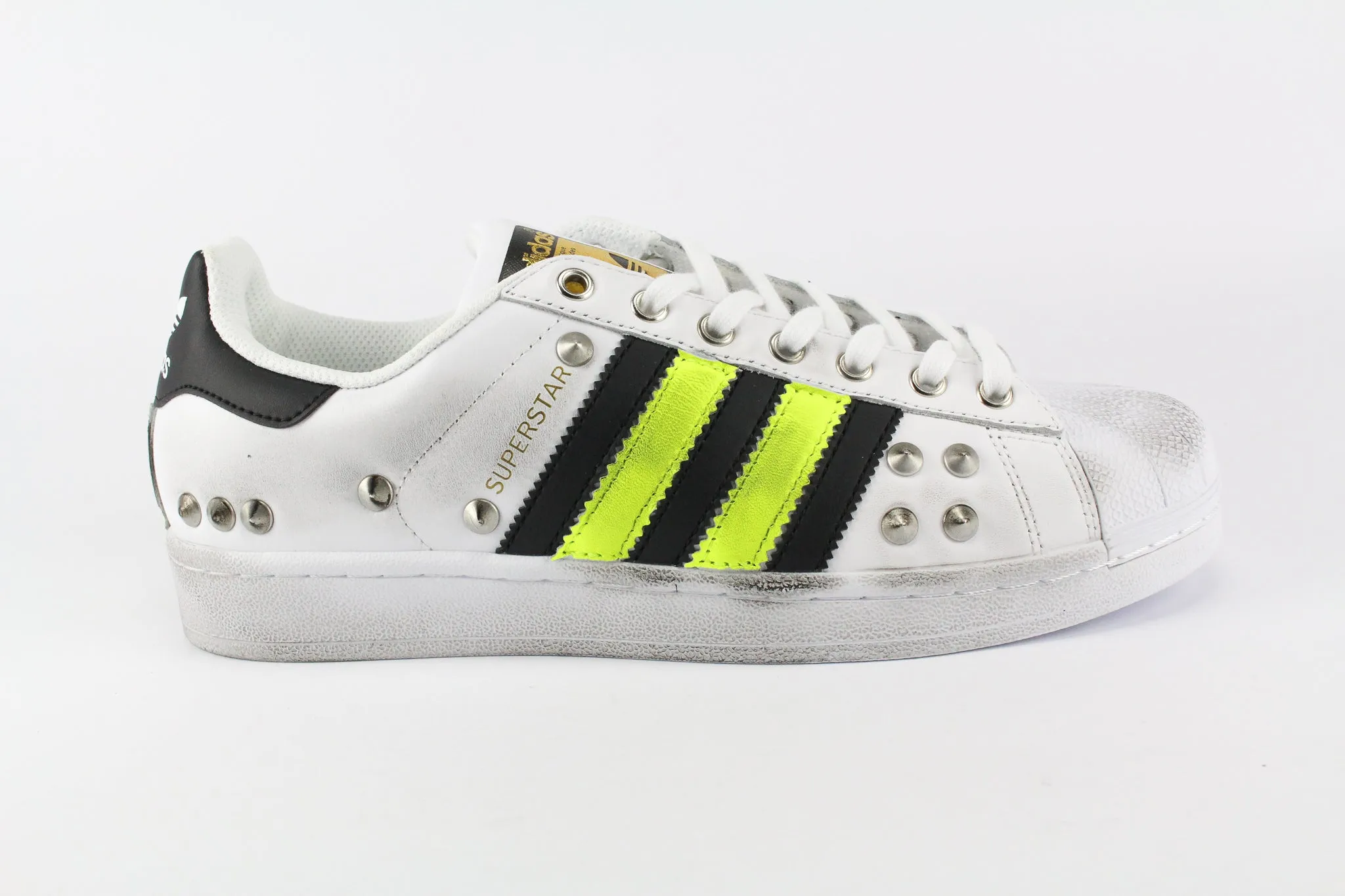 Narrow heel Comfort Cushion Adidas Superstar Fluo & Borchie