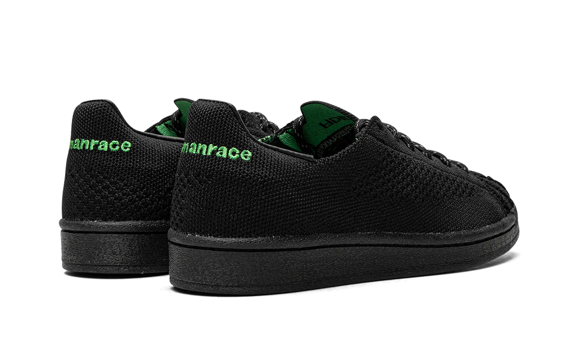 Pointed Toe Design Superstar Primeknit "Pharrell Black"