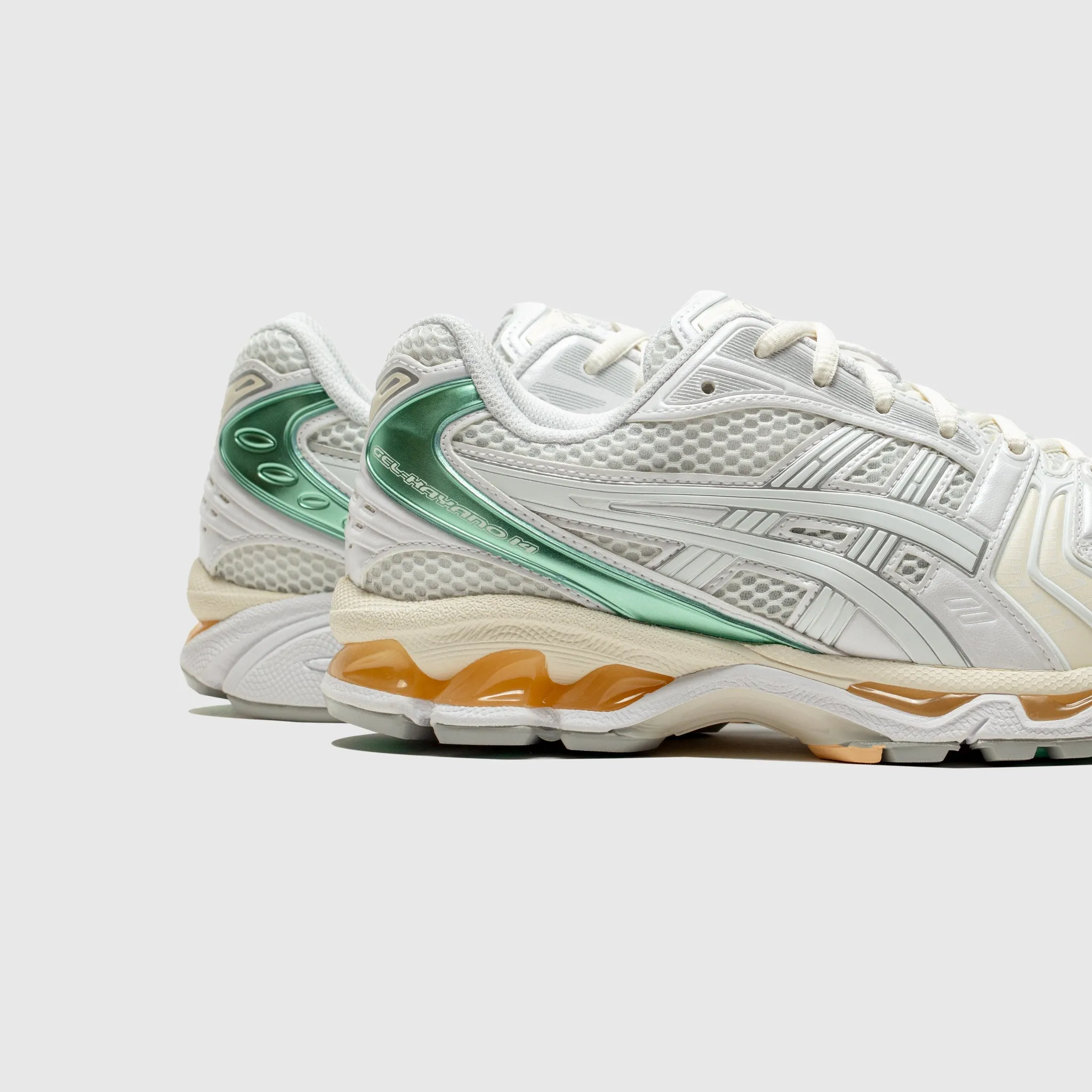 Adjustable Hook and Loop Closure GEL-KAYANO 14