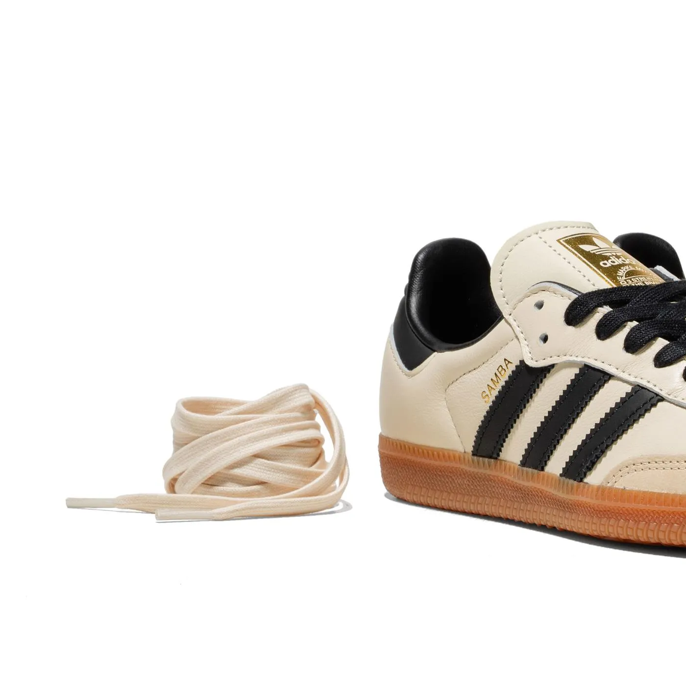 Adidas Originals Samba OG W Cream White/Core Black/Sand Smooth Motion Transition Classic Toe Shape