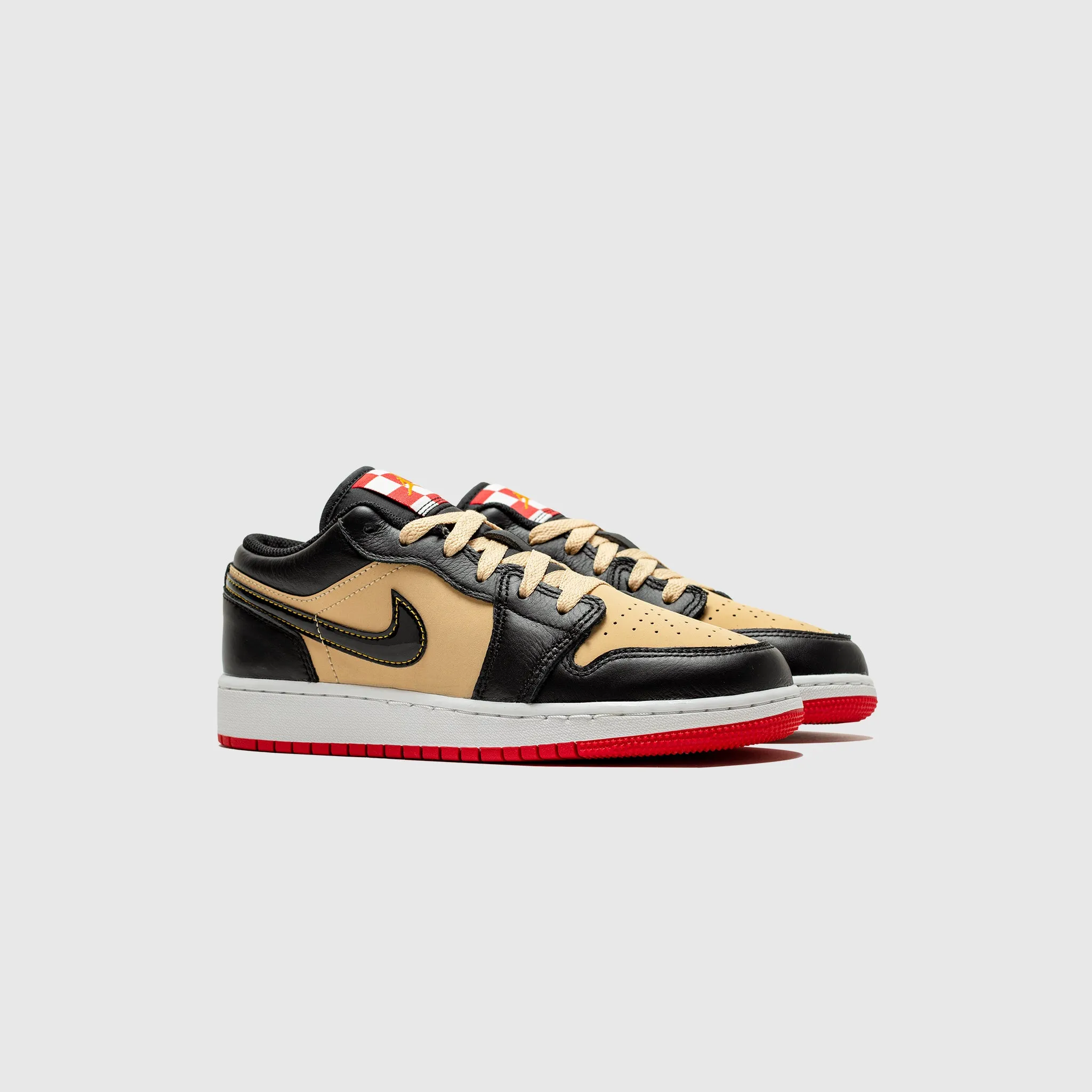 Freeze Proof Comfort arch AIR JORDAN 1 LOW SE (GS) "PIZZA"