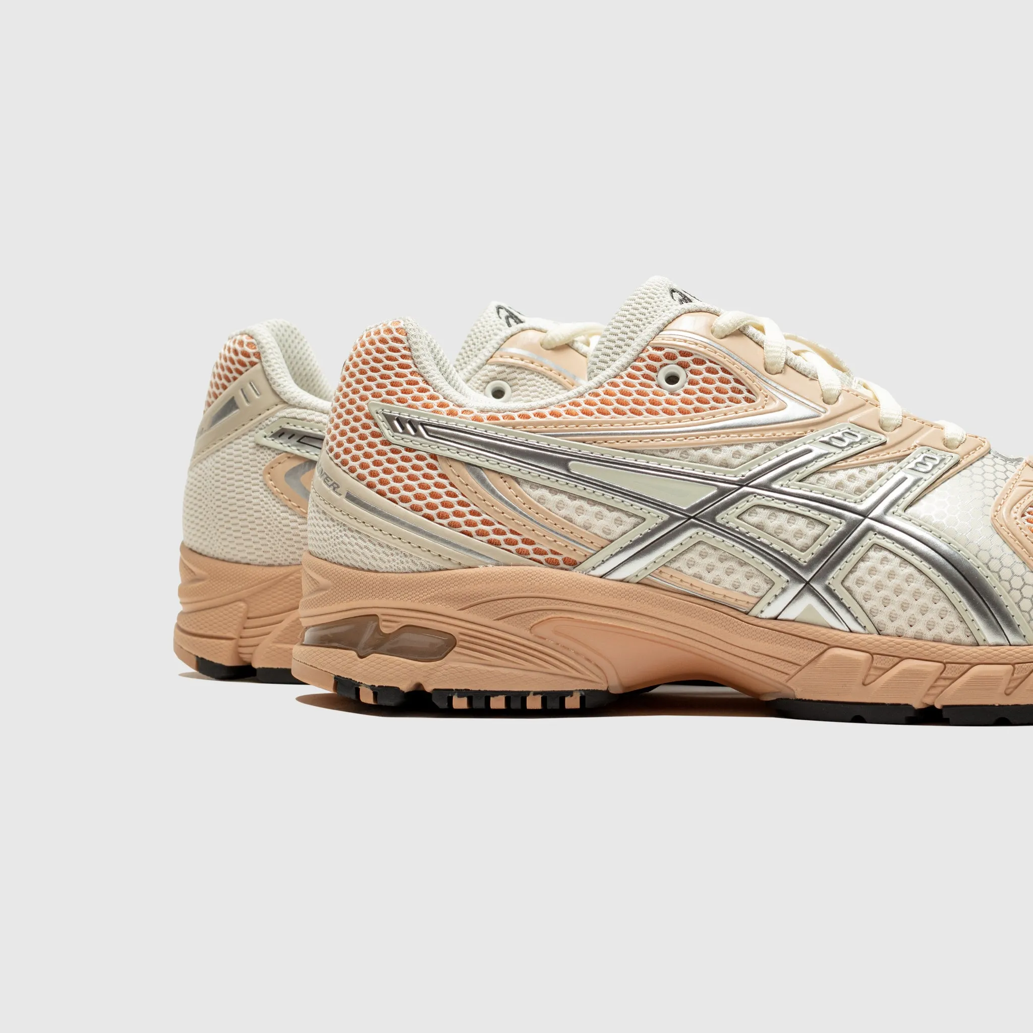 leather - upper - quality - luxury shoes GEL-DS TRAINER 14