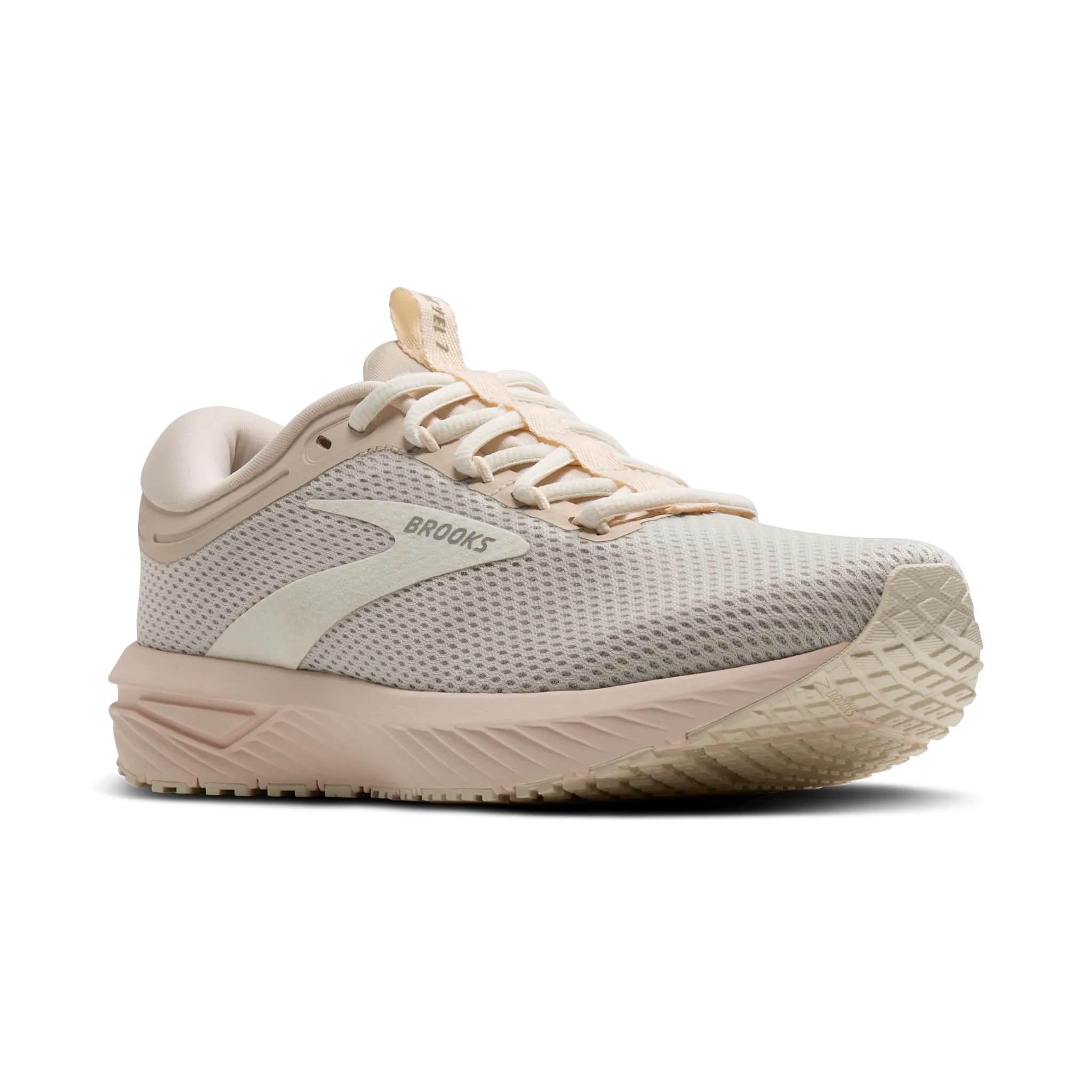 Women's Revel 7 running in a rowing studio shoes