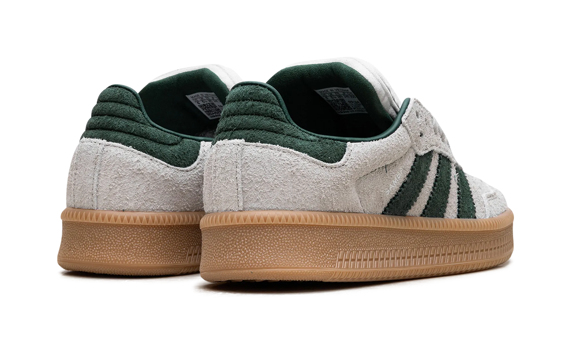 Samba XLG "Putty Grey Collegiate Green" Ventilation Perforations
