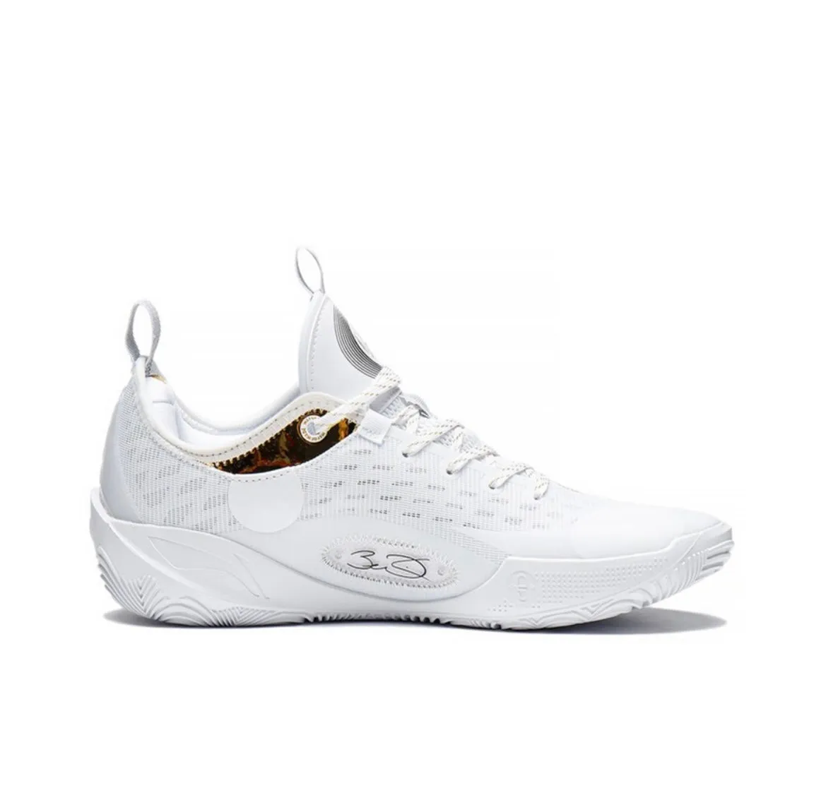 Li Ning Wade 808 2 - Dynasty Breathability Torsional Rigidity Plate