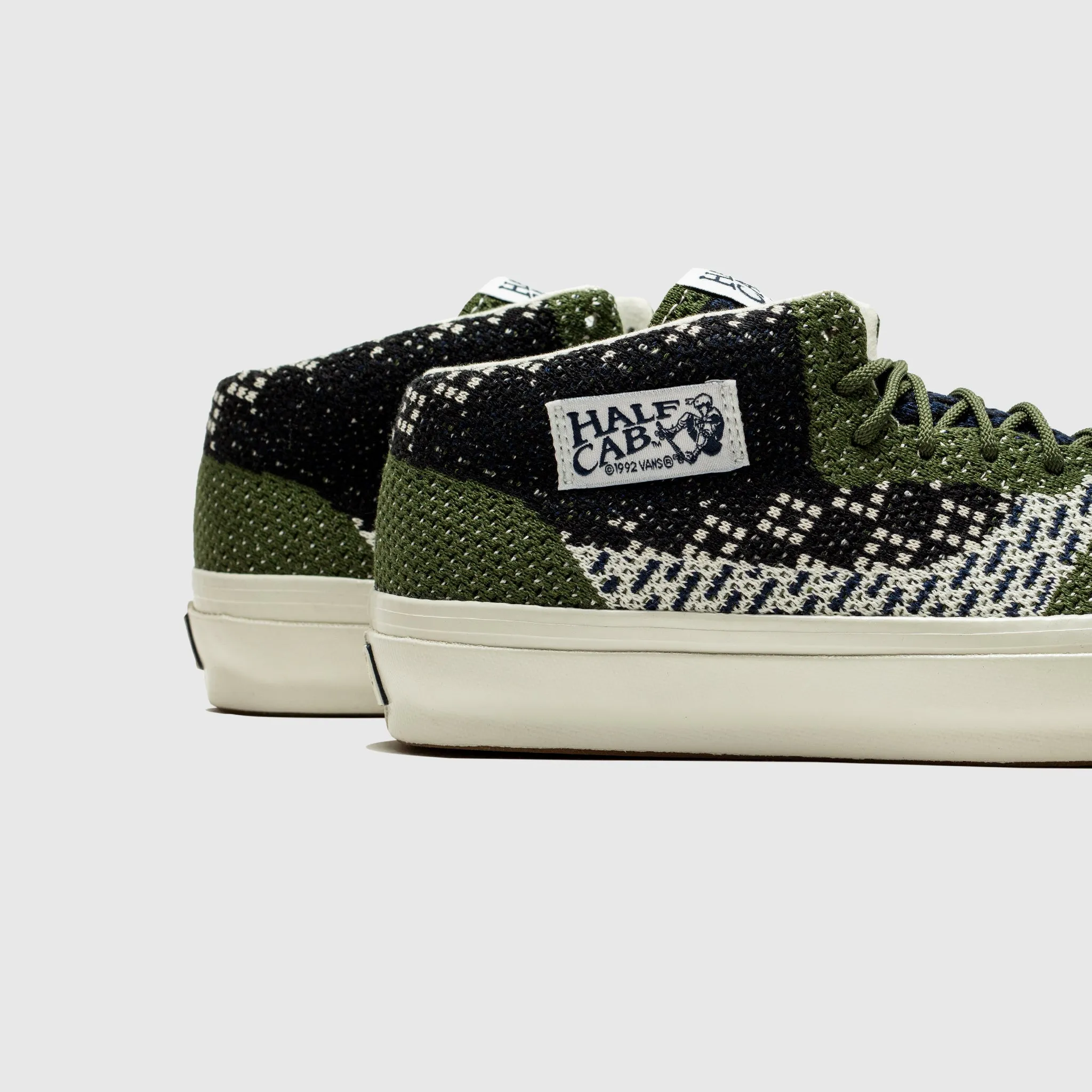 Low Arch Shock Absorbing HALF CAB 33 EK LX
