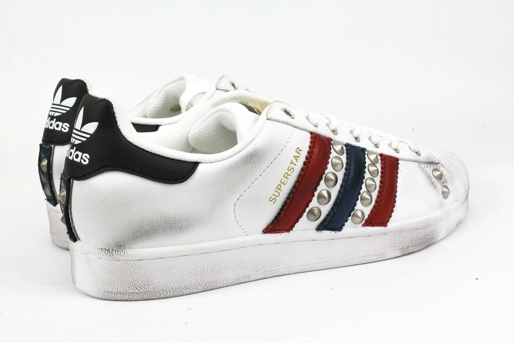 Adidas Superstar Blue/Red & Borchie Walk Comfortably Planet Step