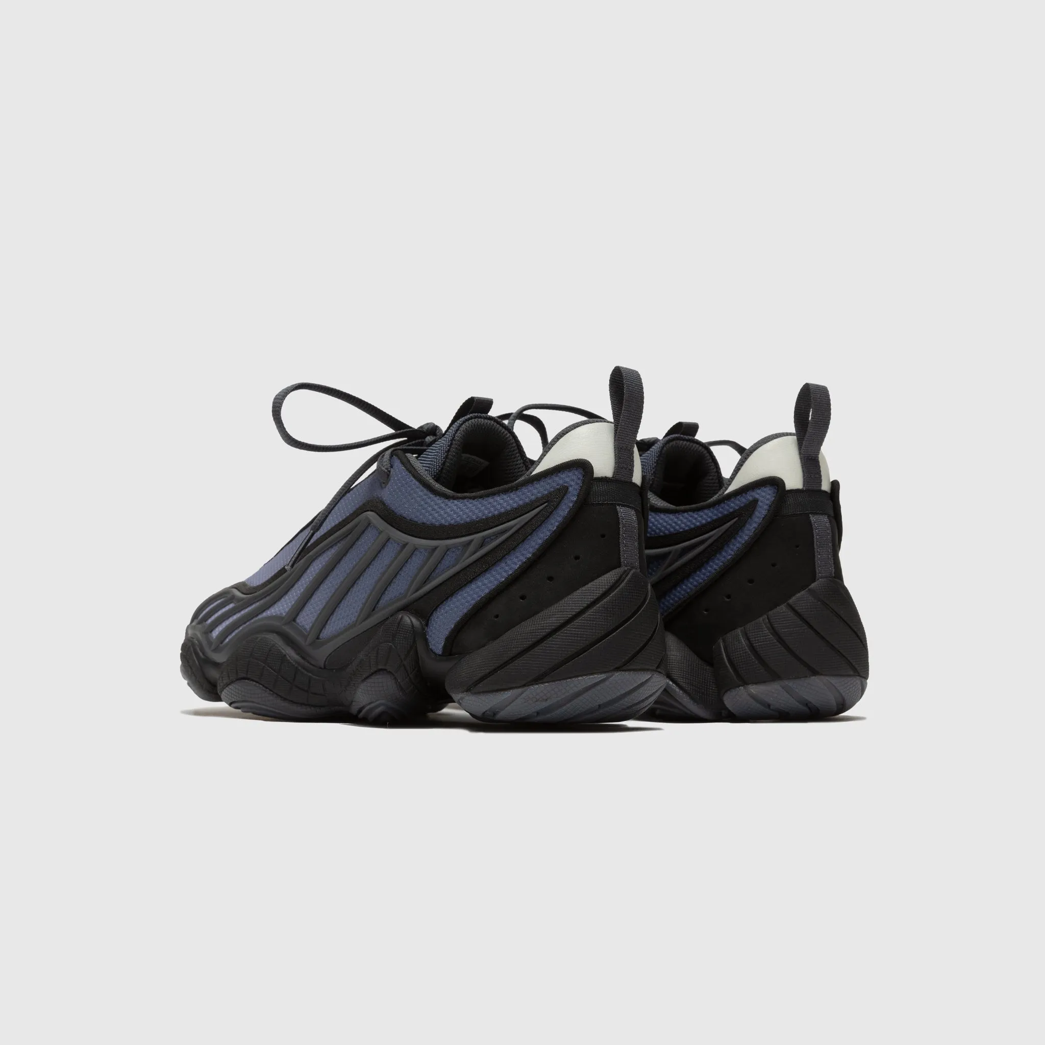 PACKER X ADIDAS FYW INTIMIDATION LOW "ANTHRACITE" Durable Material Winter Warm
