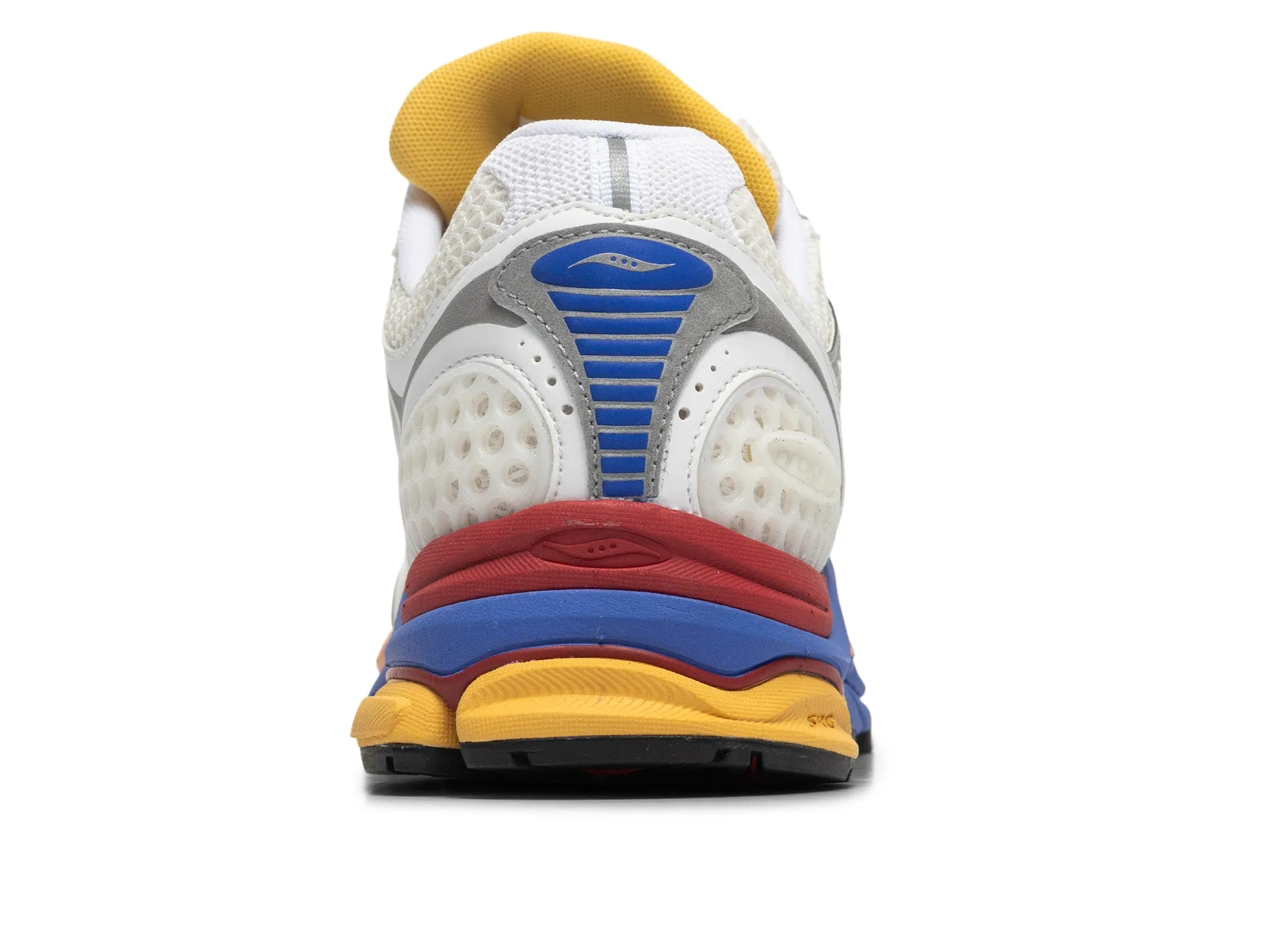 beginner runner shoes anatomical shoe shape Saucony Progrid Triumph 4 Galaxy in White