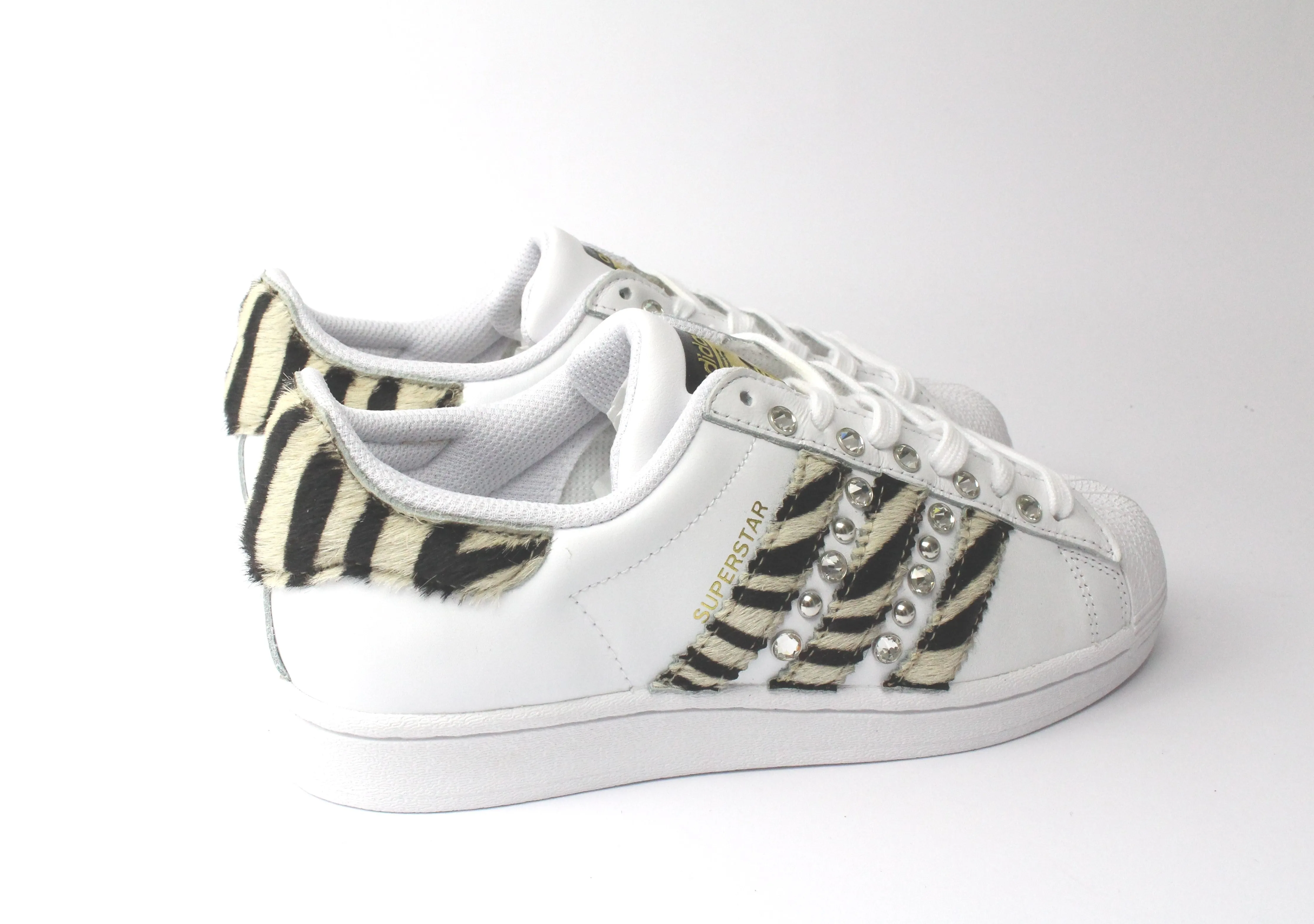 Hop Step Fresh Design Adidas Superstar Zebrate Borchie & Strass