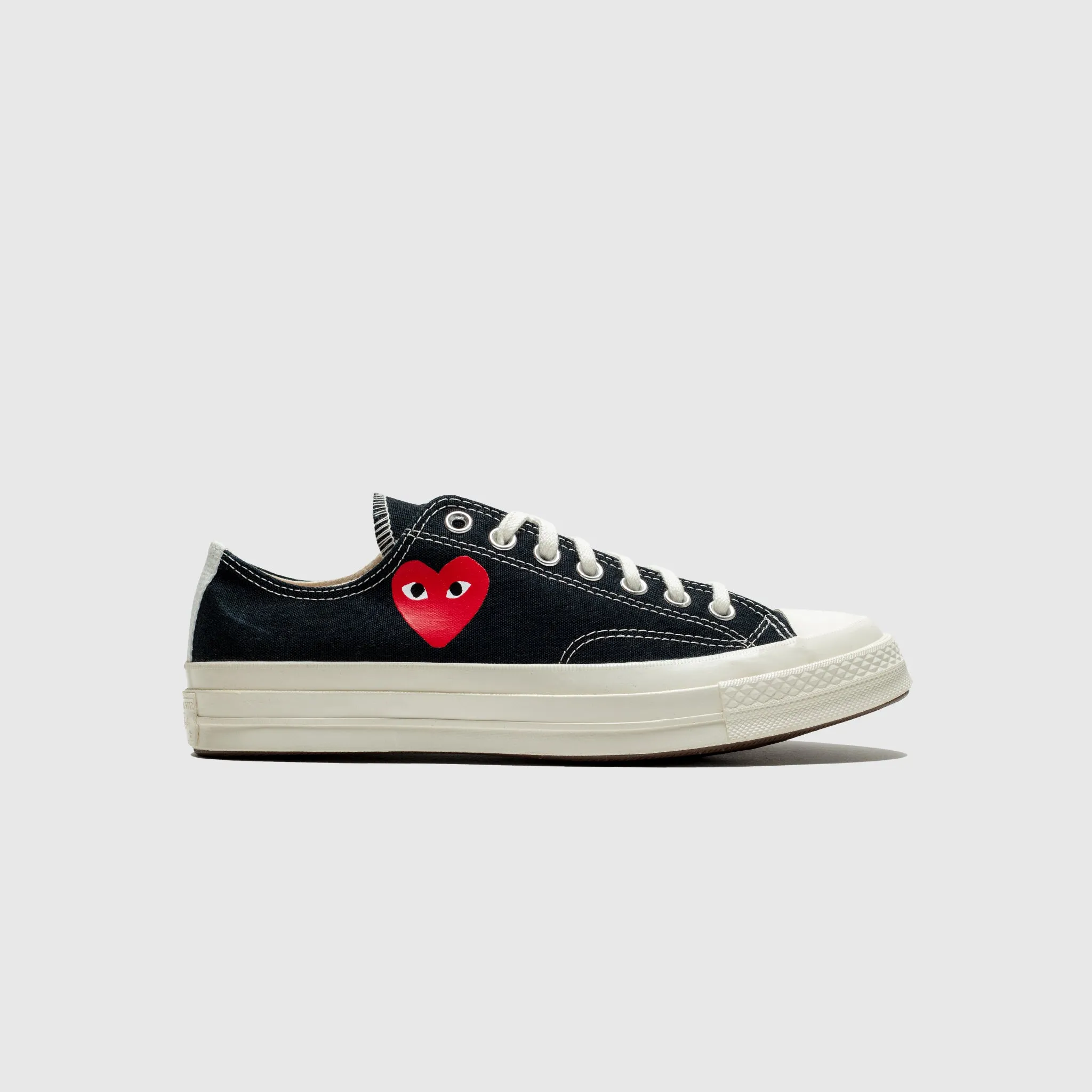CHUCK TAYLOR ALL-STAR '70 LOW "BLACK SINGLE HEART" Casual Move