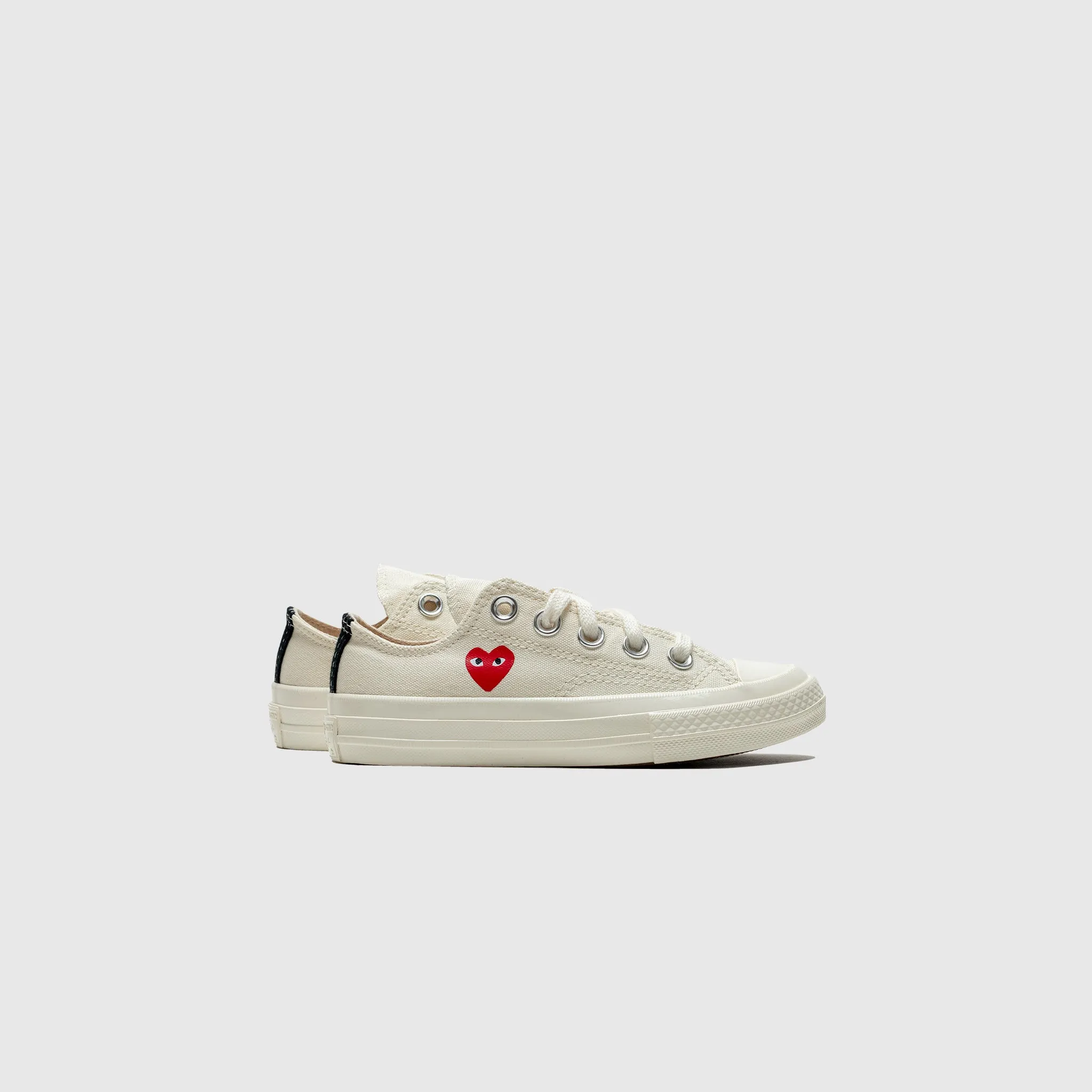 Path Free CHUCK TAYLOR ALL-STAR '70 LOW (KIDS) "MILK SINGLE HEART"