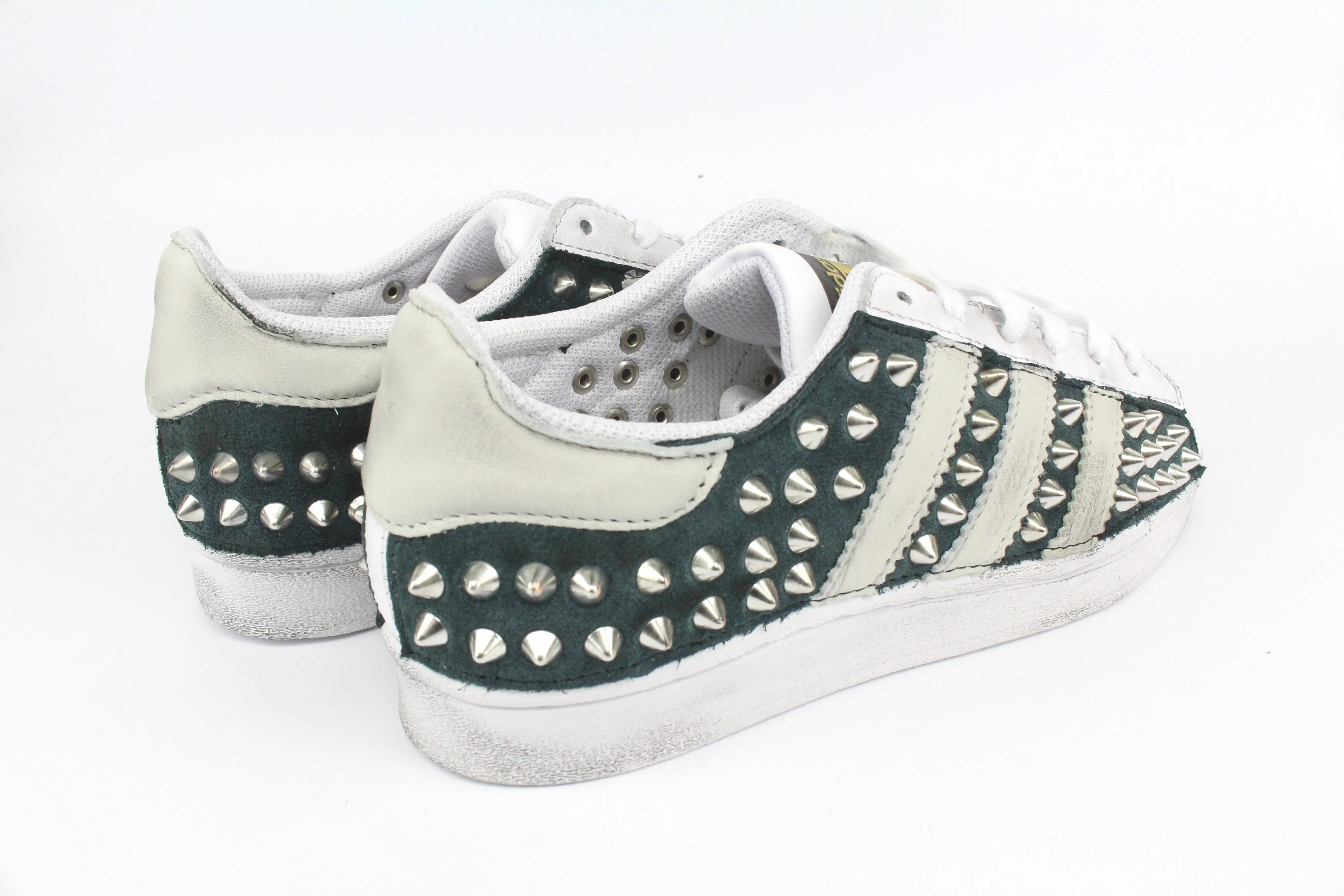 Free Movement Morning Ready Adidas Superstar Total Camoscio & Borchie